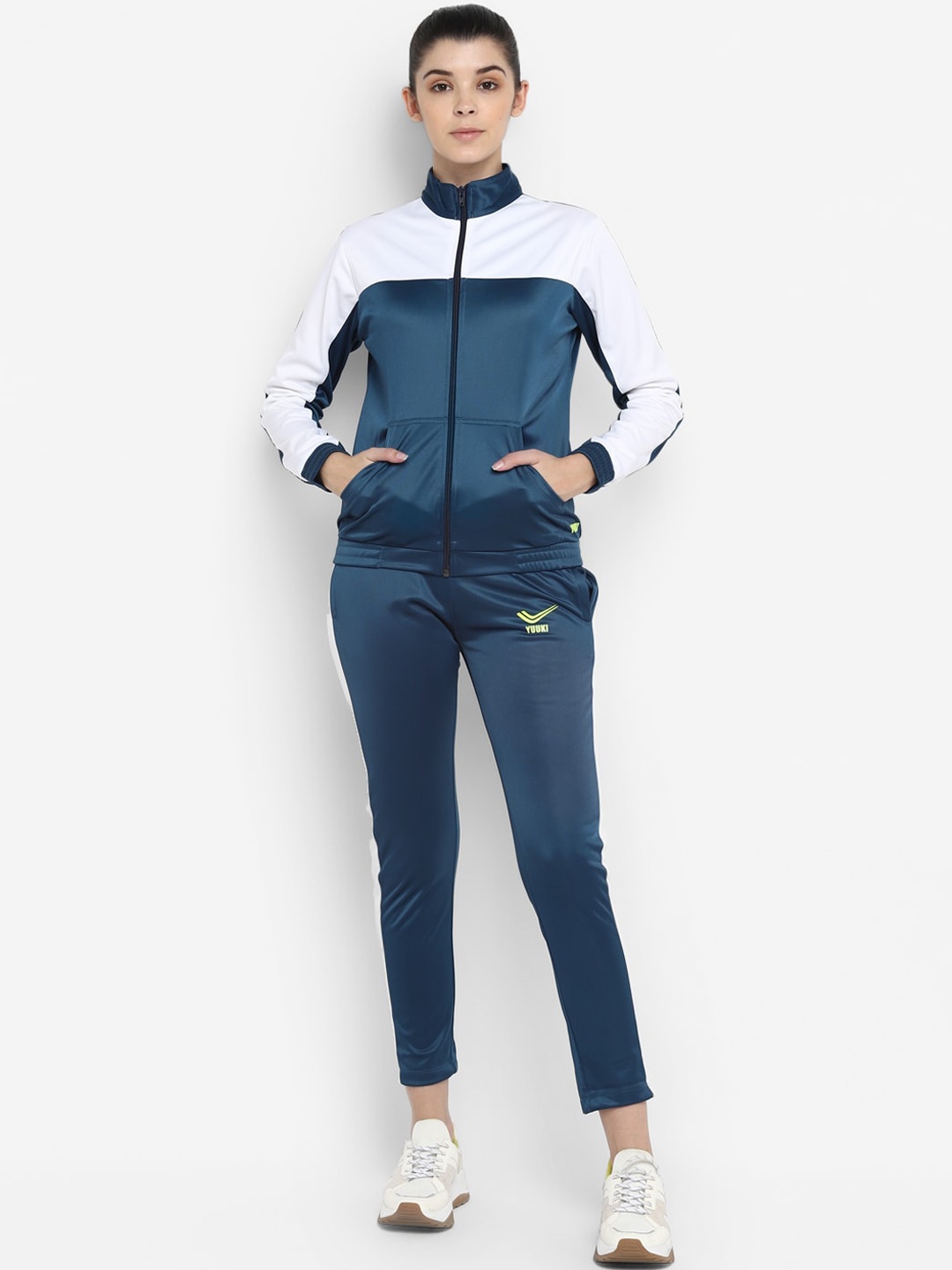 

Yuuki Women Teal Blue & White Colourblocked Tracksuit