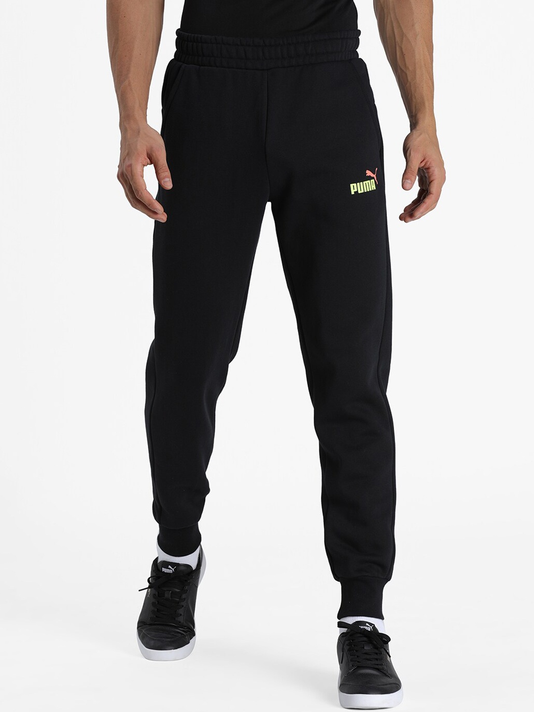 

Puma Men Black Solid Trackpant