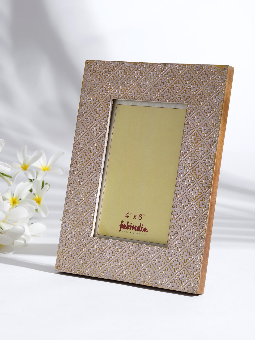 

Fabindia Pink Textured MDF Photo Frame