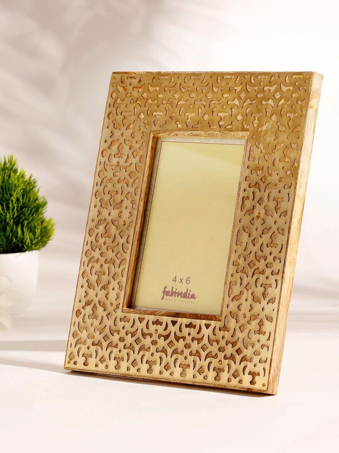 

Fabindia Gold-Toned Wood & Metal Photo Frame