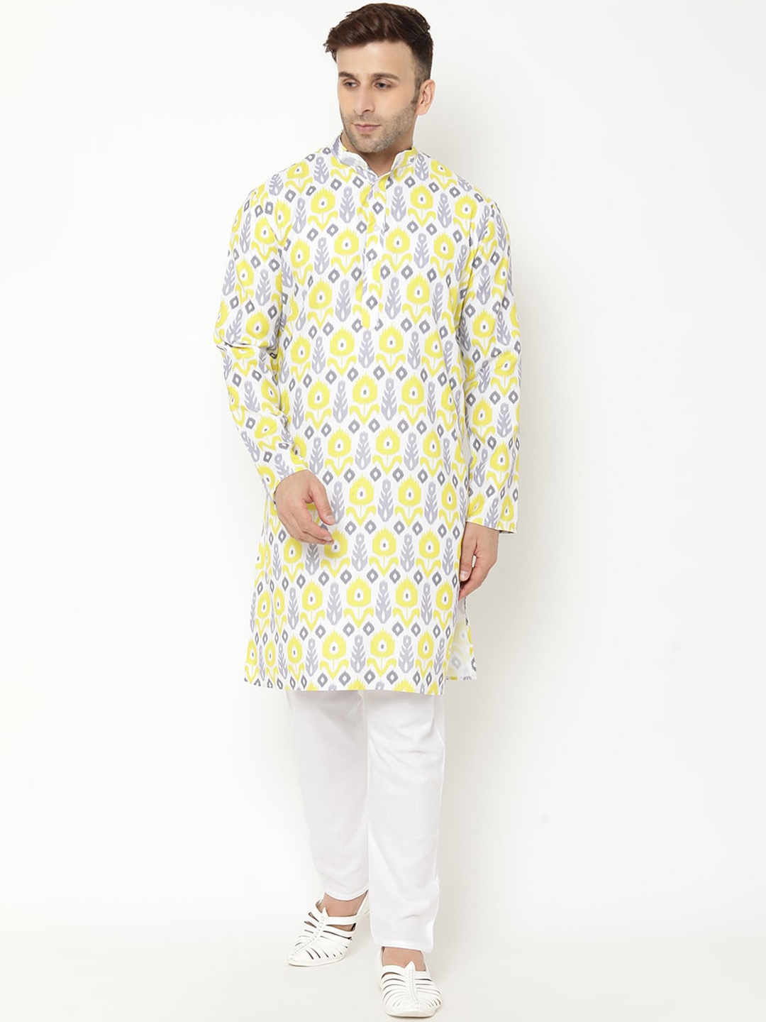 

Hangup Men Yellow Floral Printed Kurta with Pyjamas