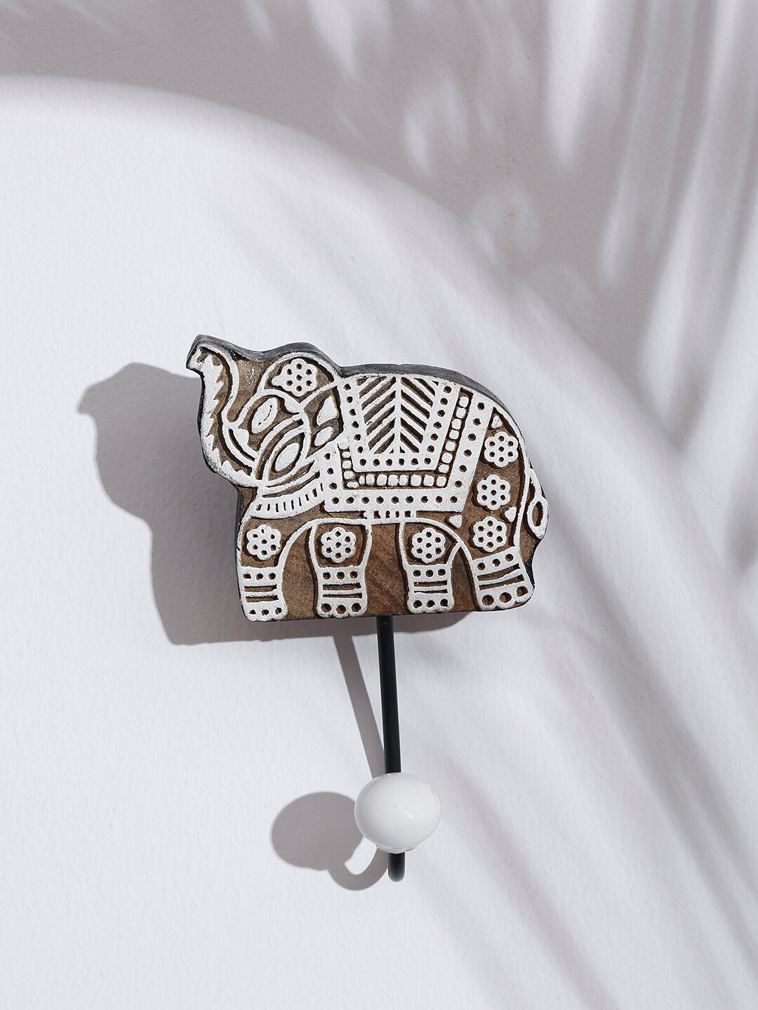

Fabindia Off-White & Black Hand-Carved Mango Wood Elephant Hook