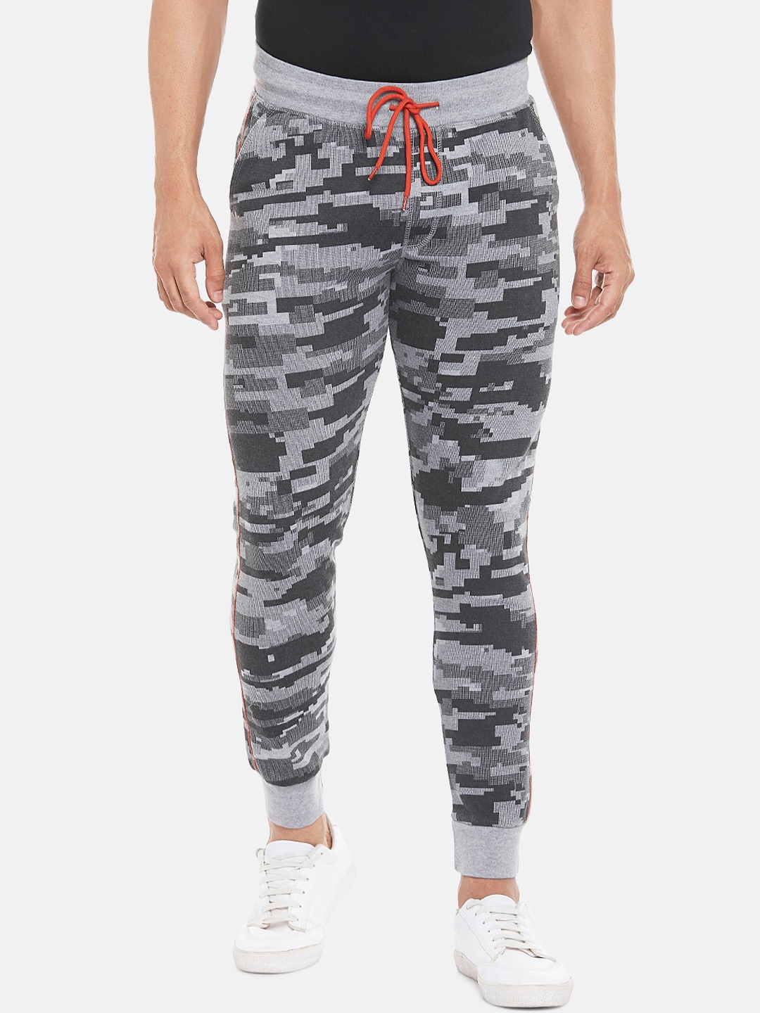 

People Men Grey & Black Camouflage Printed Joggers