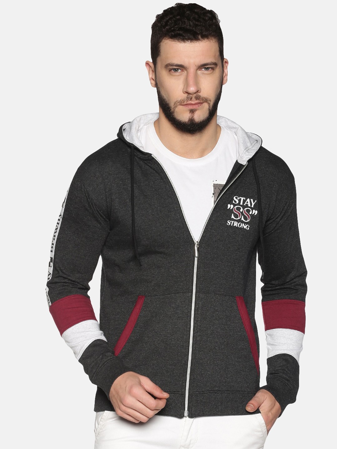 

UrGear Men Grey Melange Graphic Print Hooded Sweatshirt