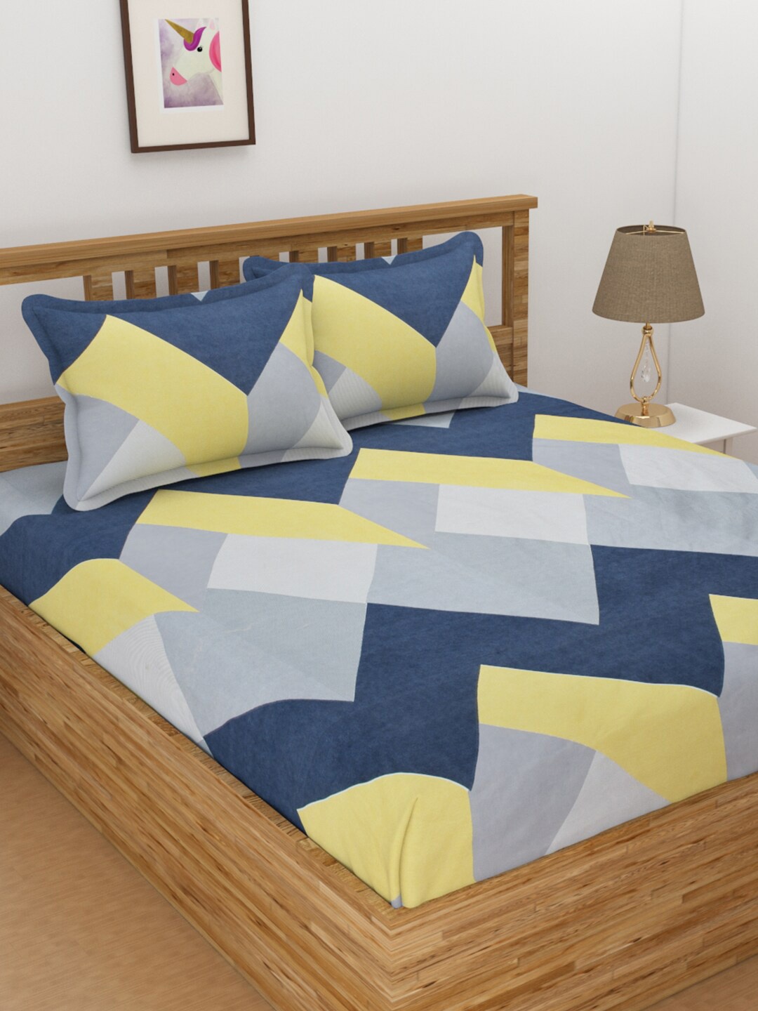 

Florida Grey & Yellow Geometric 144 TC Queen Bedsheet with 2 Pillow Covers