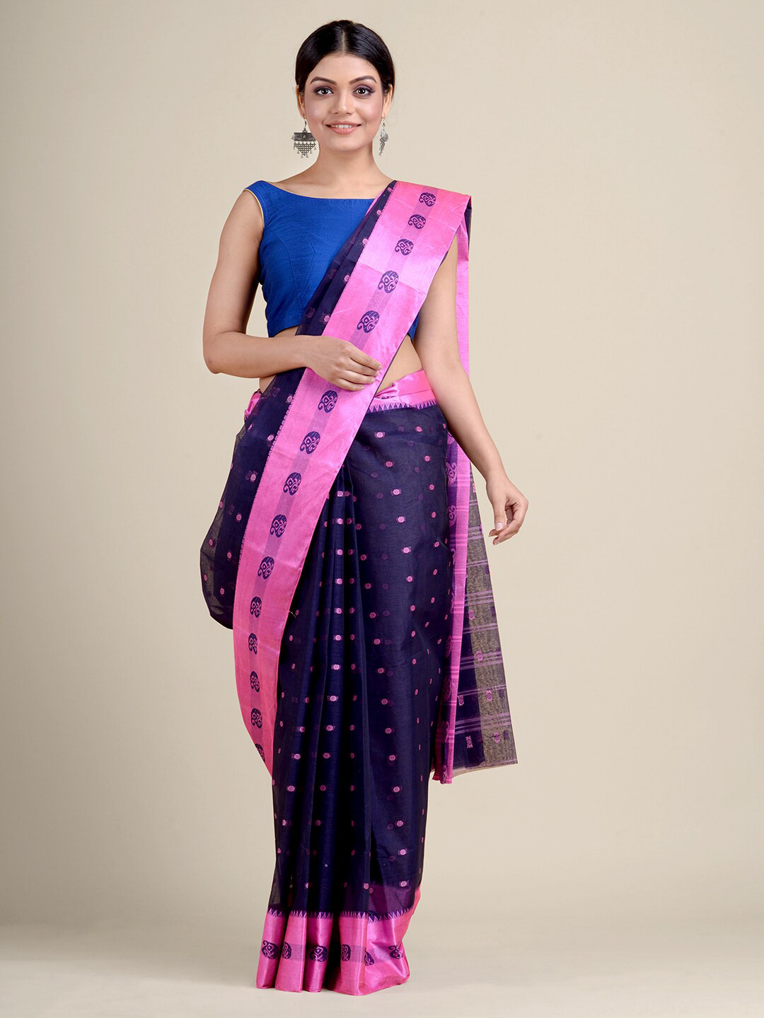 

Charukriti Navy Blue & Pink Woven Design Pure Cotton Handloom Taant Saree