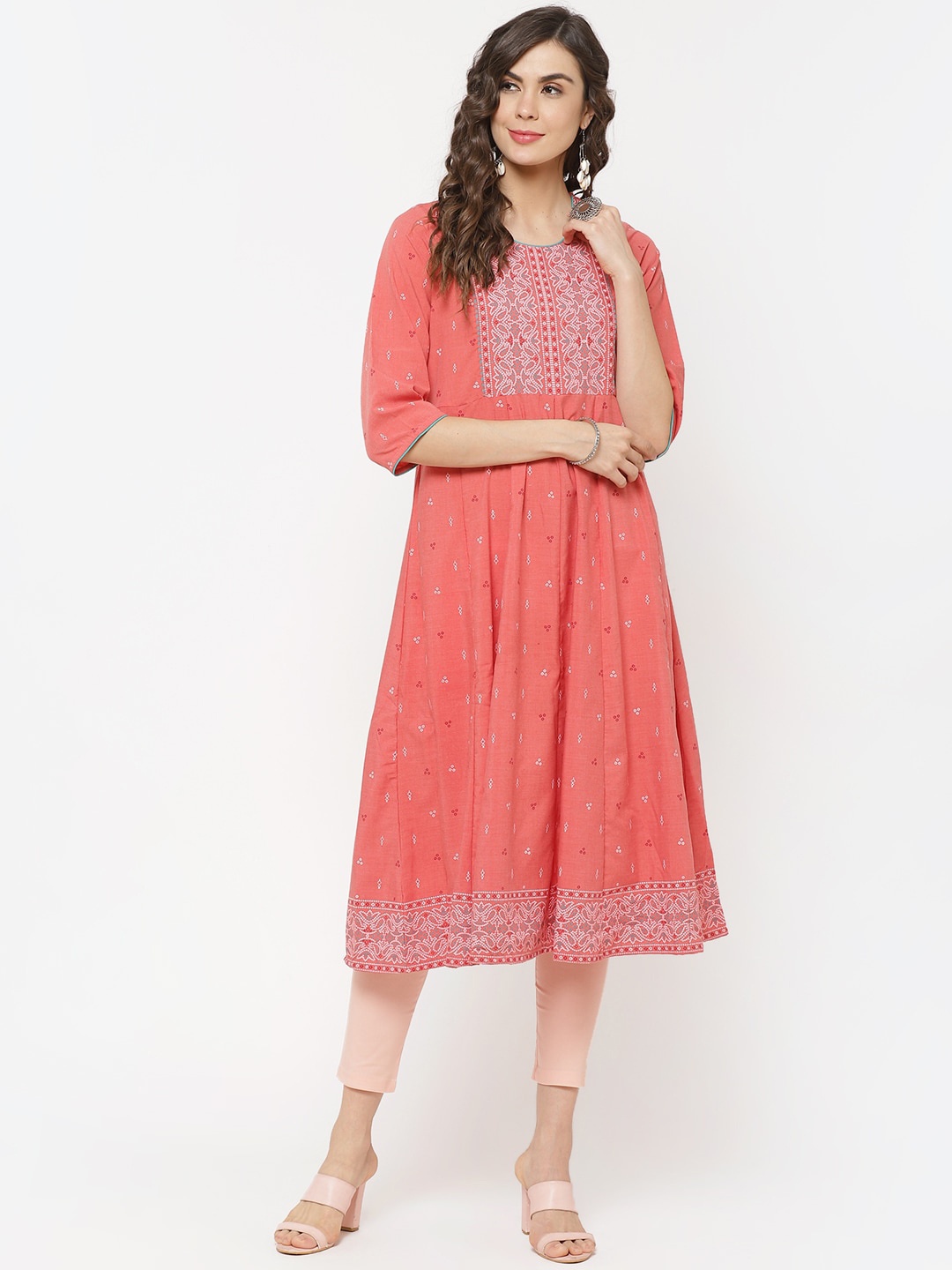 

Rangriti Women Coral Printed Ethnic Motifs Yoke Design Kurta