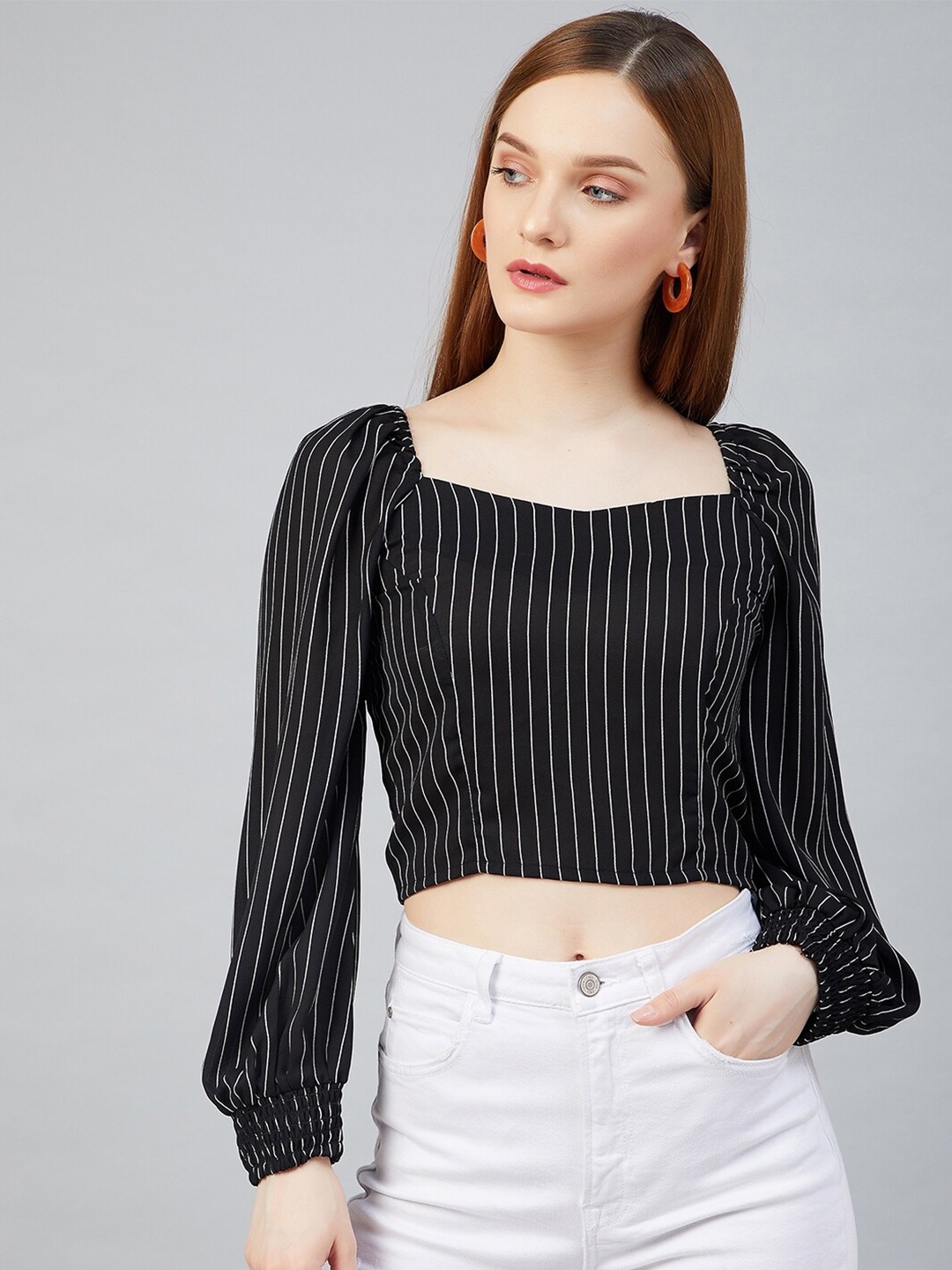

RARE Women Black Striped Puff Sleeve Crepe Regular Crop Top