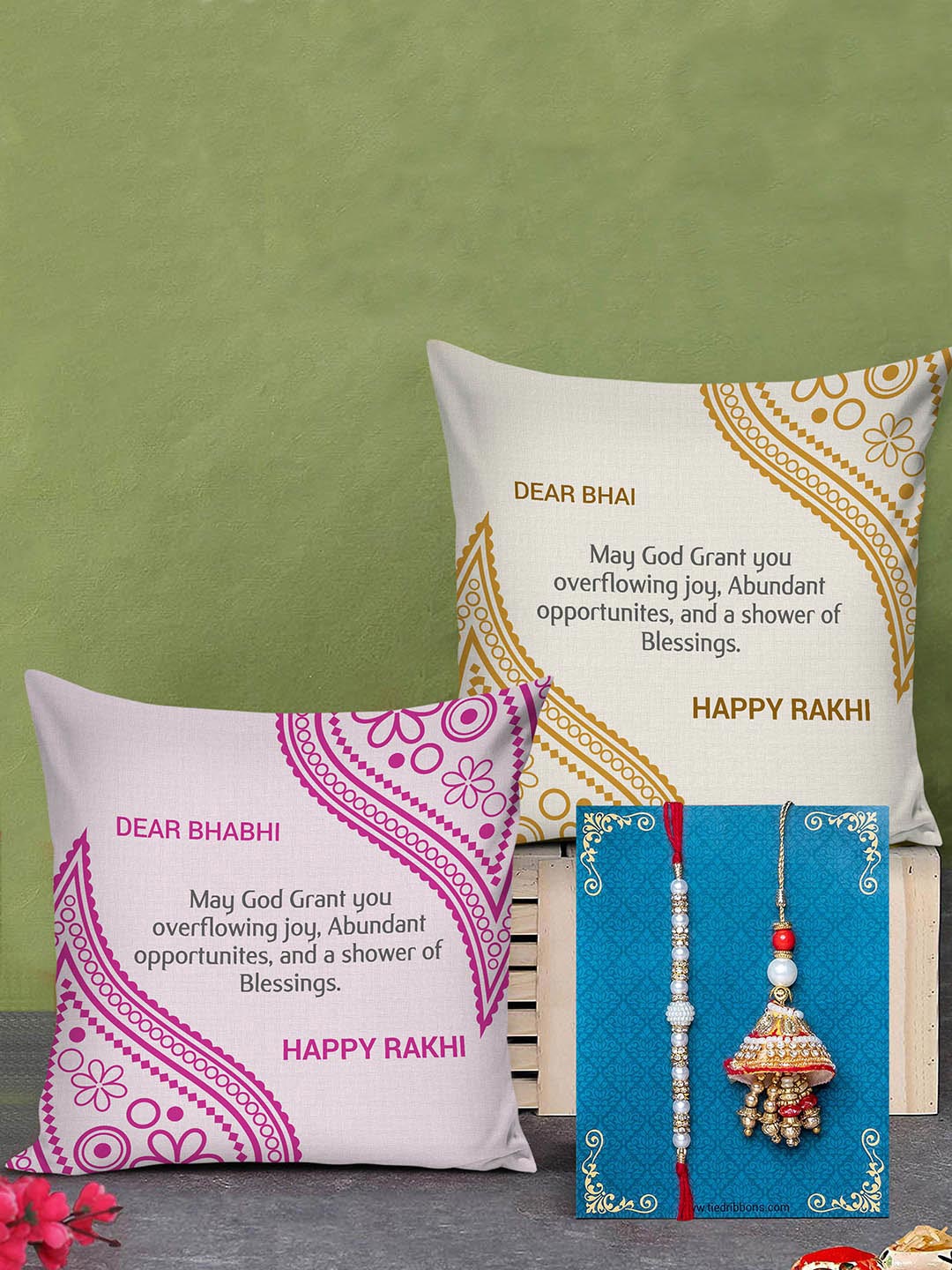 

TIED RIBBONS Unisex Red & White Bhaiya Bhabhi Lumba Rakhi with Printed Cushion Gift Set