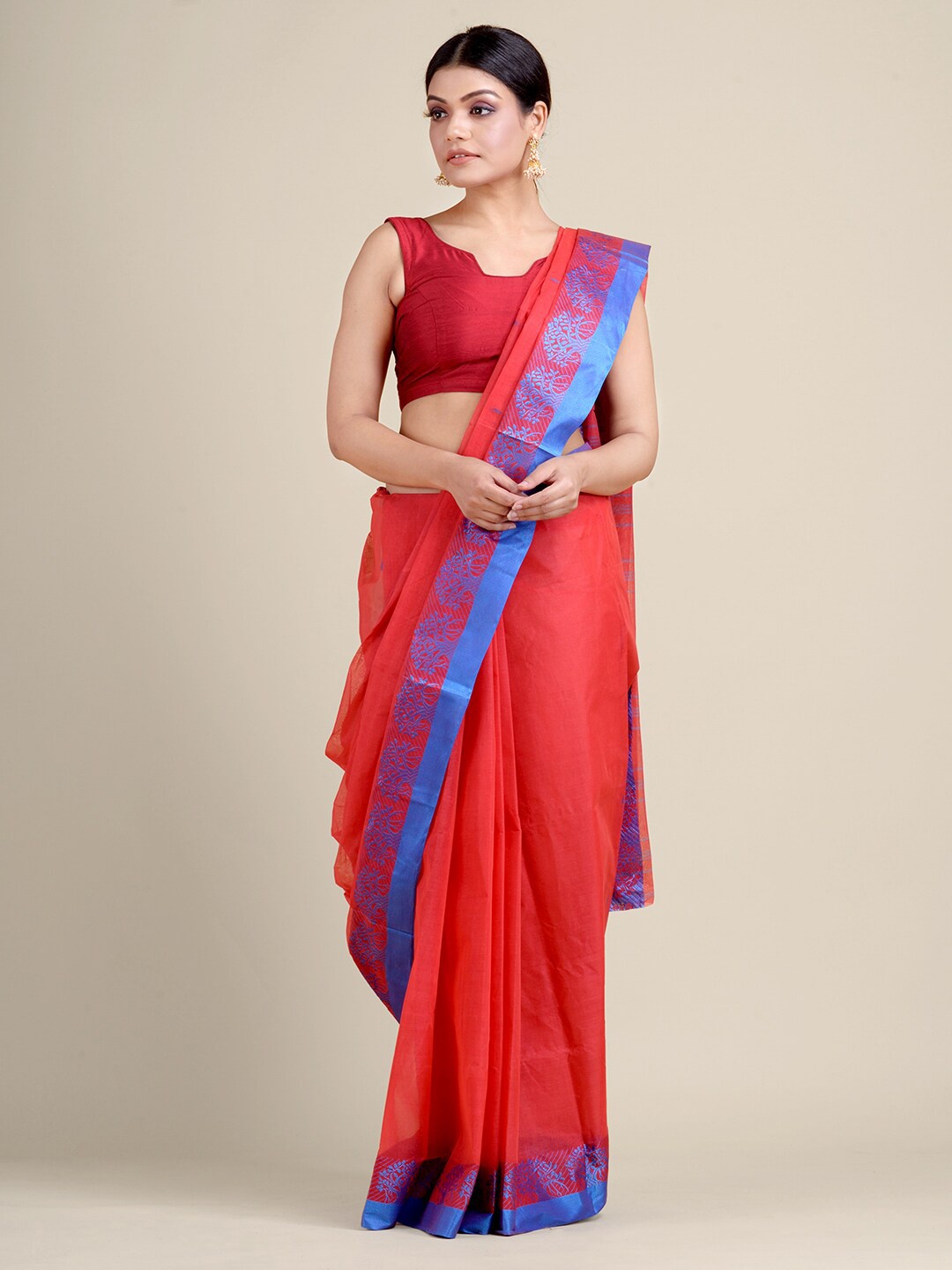 

Charukriti Red & Blue Woven Design Pure Cotton Handloom Taant Saree