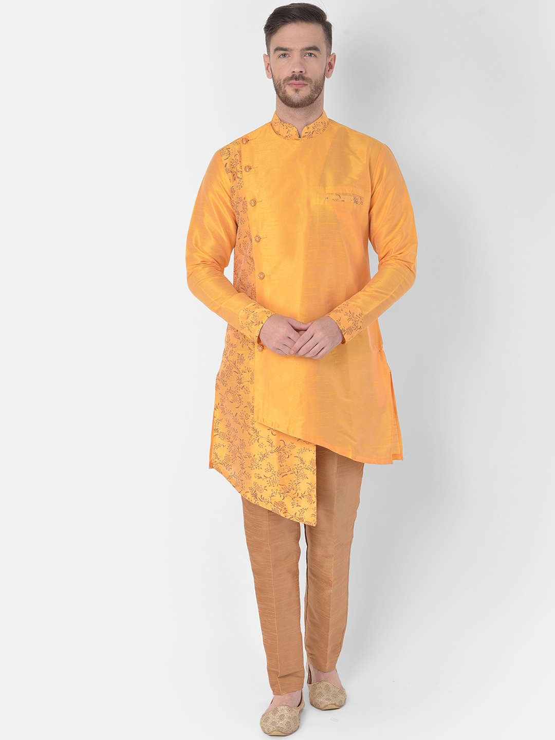 

SG LEMAN Men Yellow Floral Printed Angrakha Raw Silk Kurta with Pyjamas