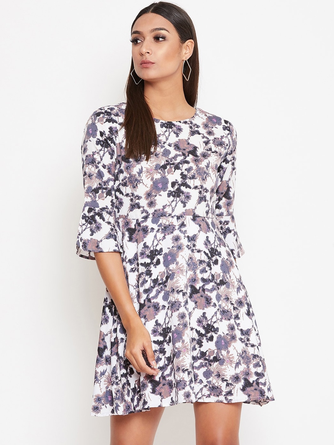 La Zoire Women Off White Floral Print Fit and Flare Dress