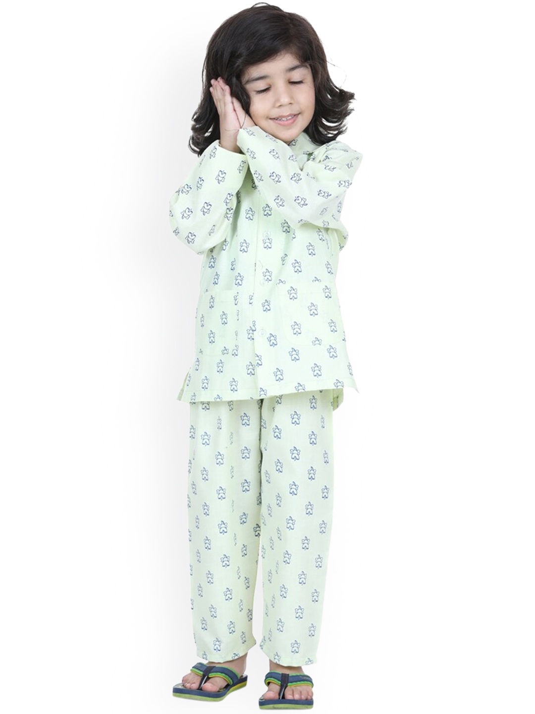 

Aj DEZInES Boys Sea Green Cartoon Characters Printed Night Dress