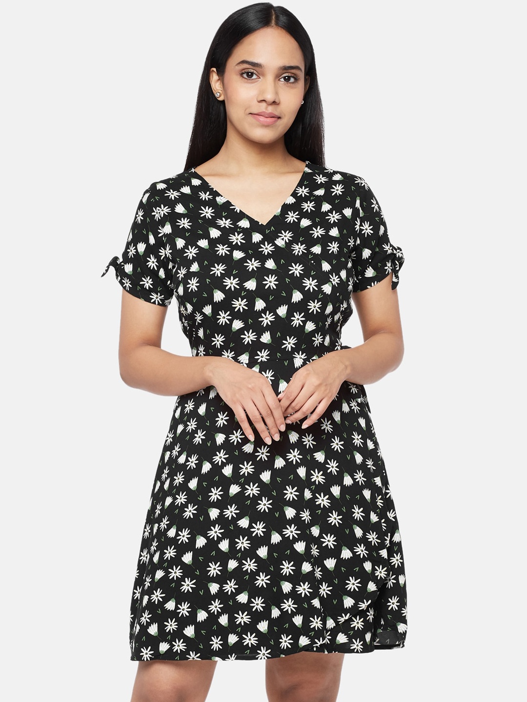 

People Women Black Printed V-Neck Dress