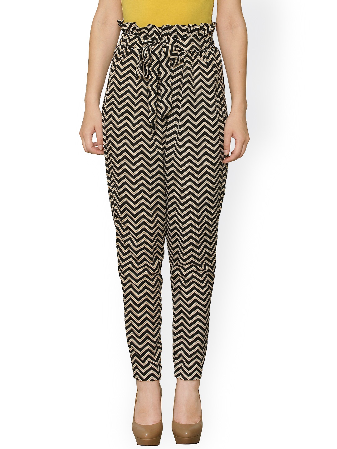 

Miss Chase Black & White Chevron Print Trousers