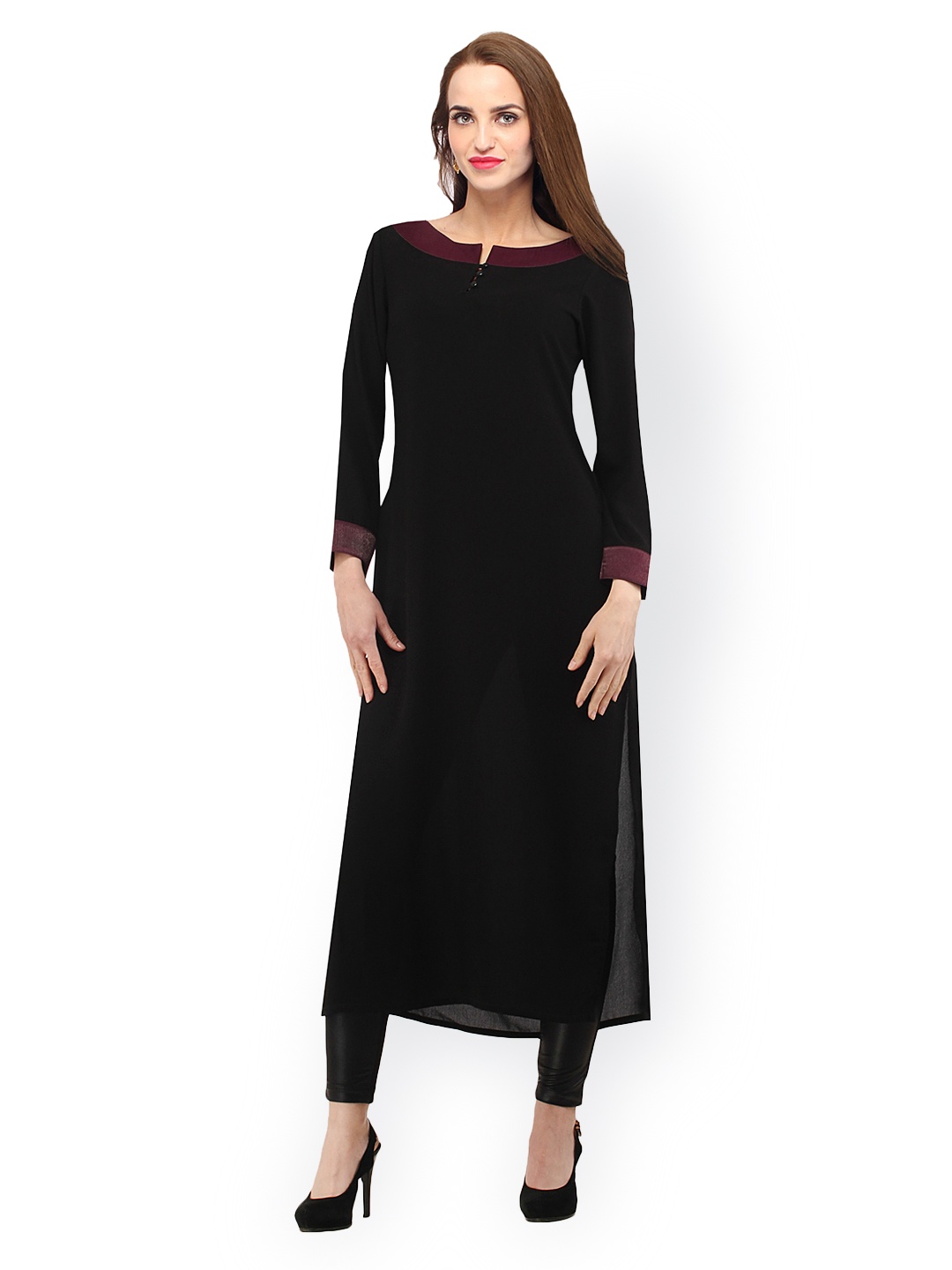 

Cottinfab Women Black Solid Straight Kurta