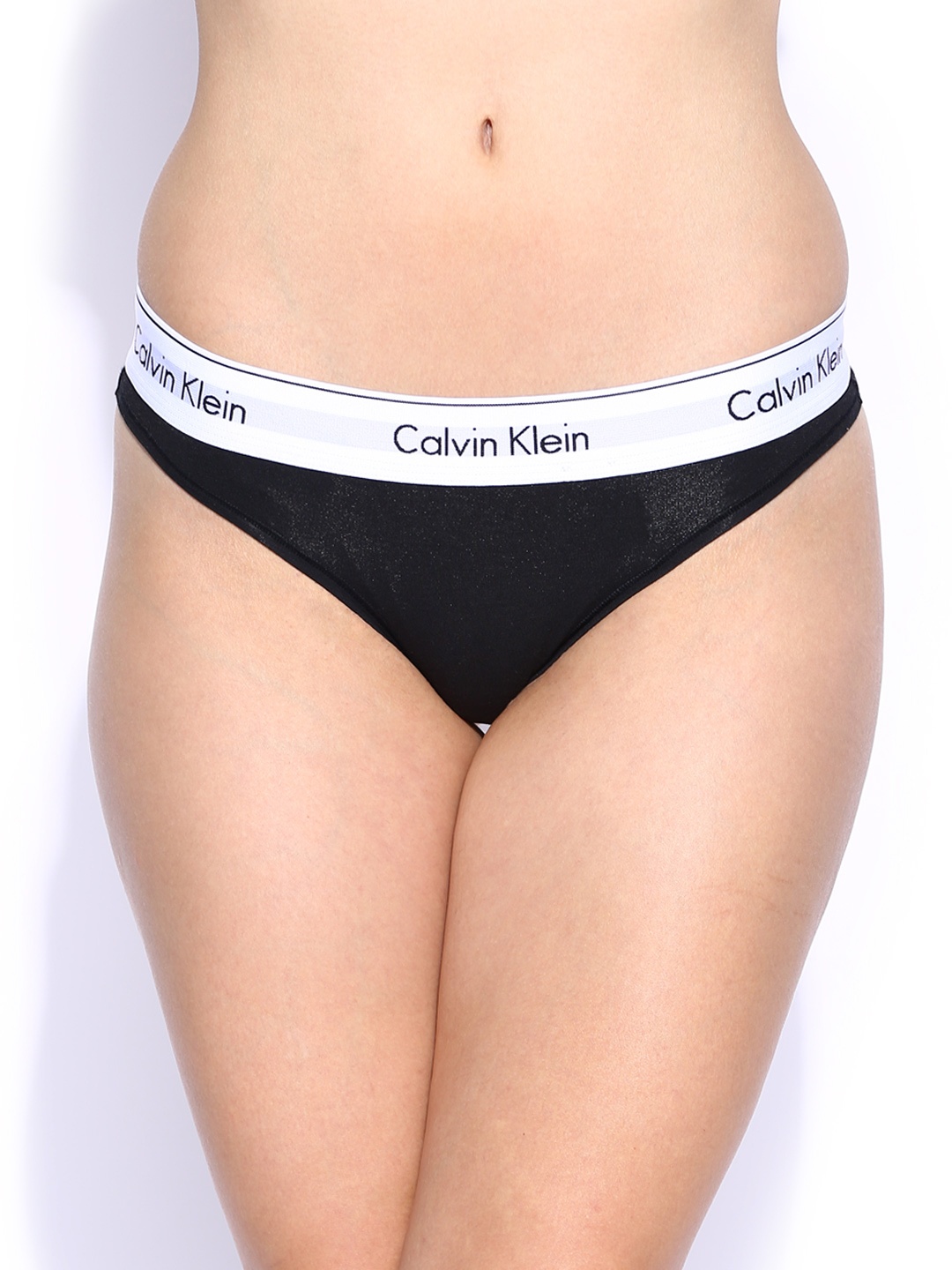 

Calvin Klein Innerwear Women Black Thongs F3786D-001