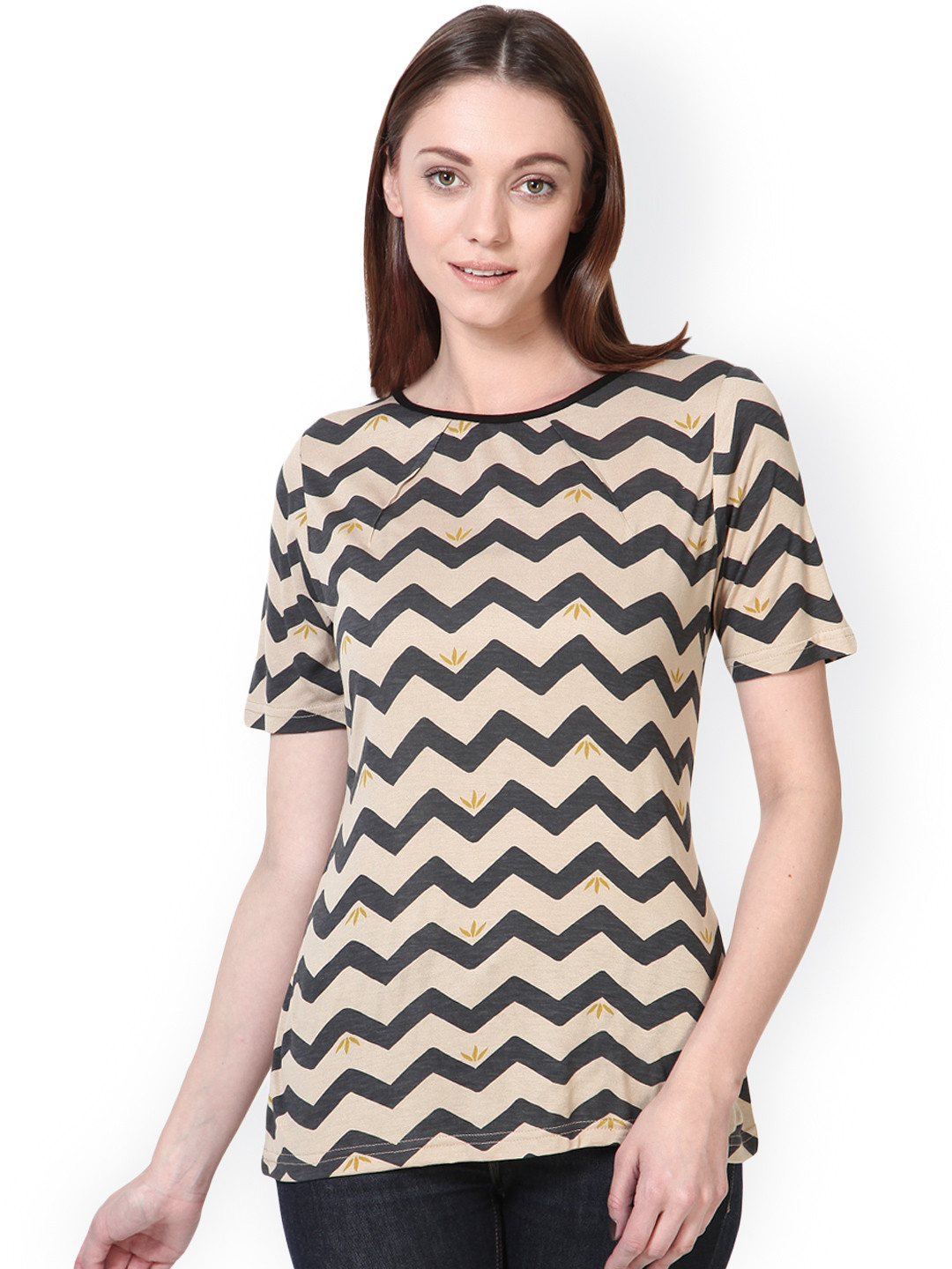 

Besiva Women Beige & Black Printed Top