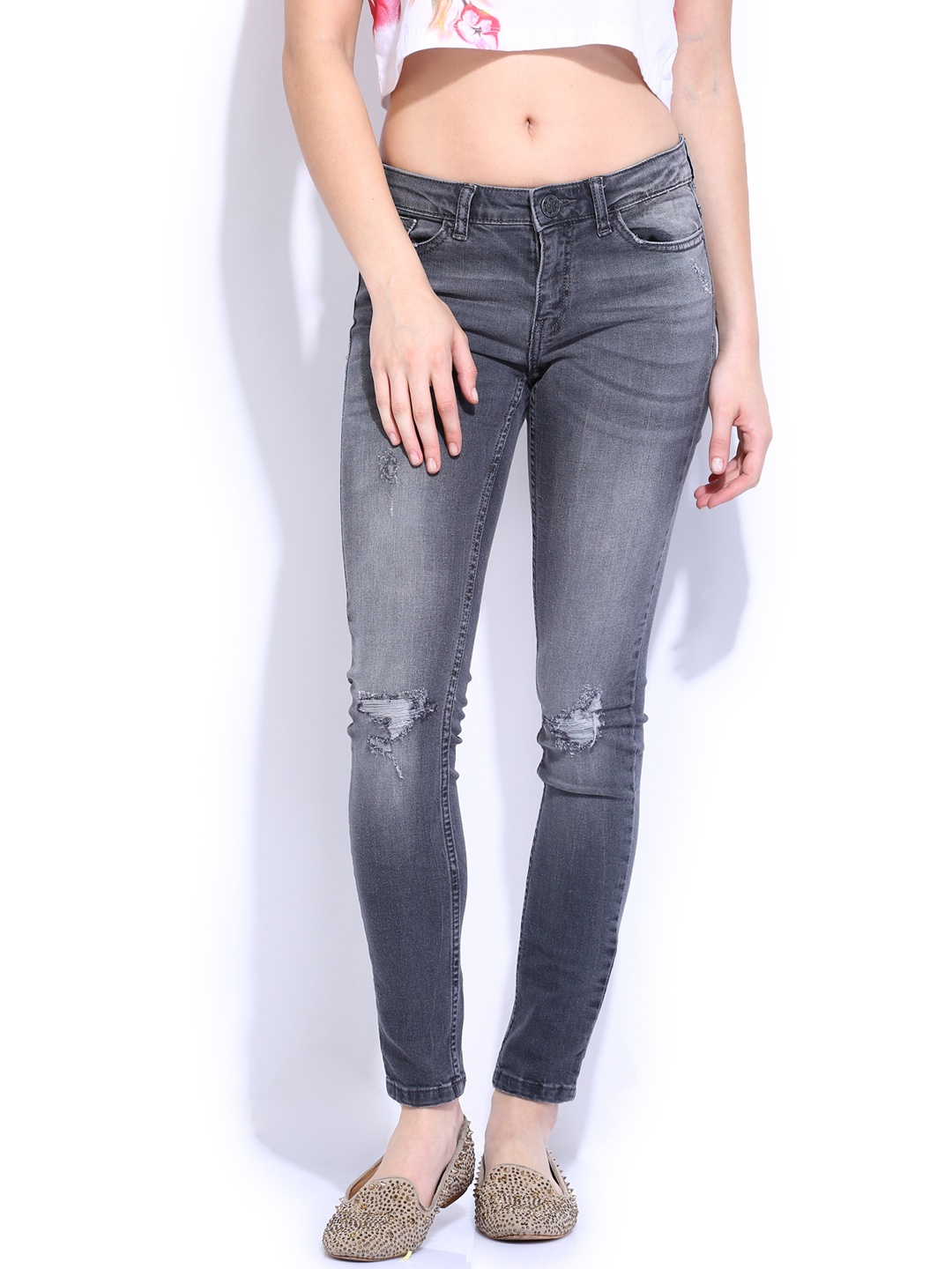 

Tokyo Talkies Women Grey Slim Fit Jeans