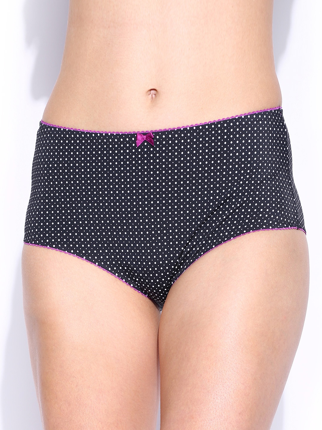 

Amante Women Black & White Polka Dot Print Briefs PDLY04