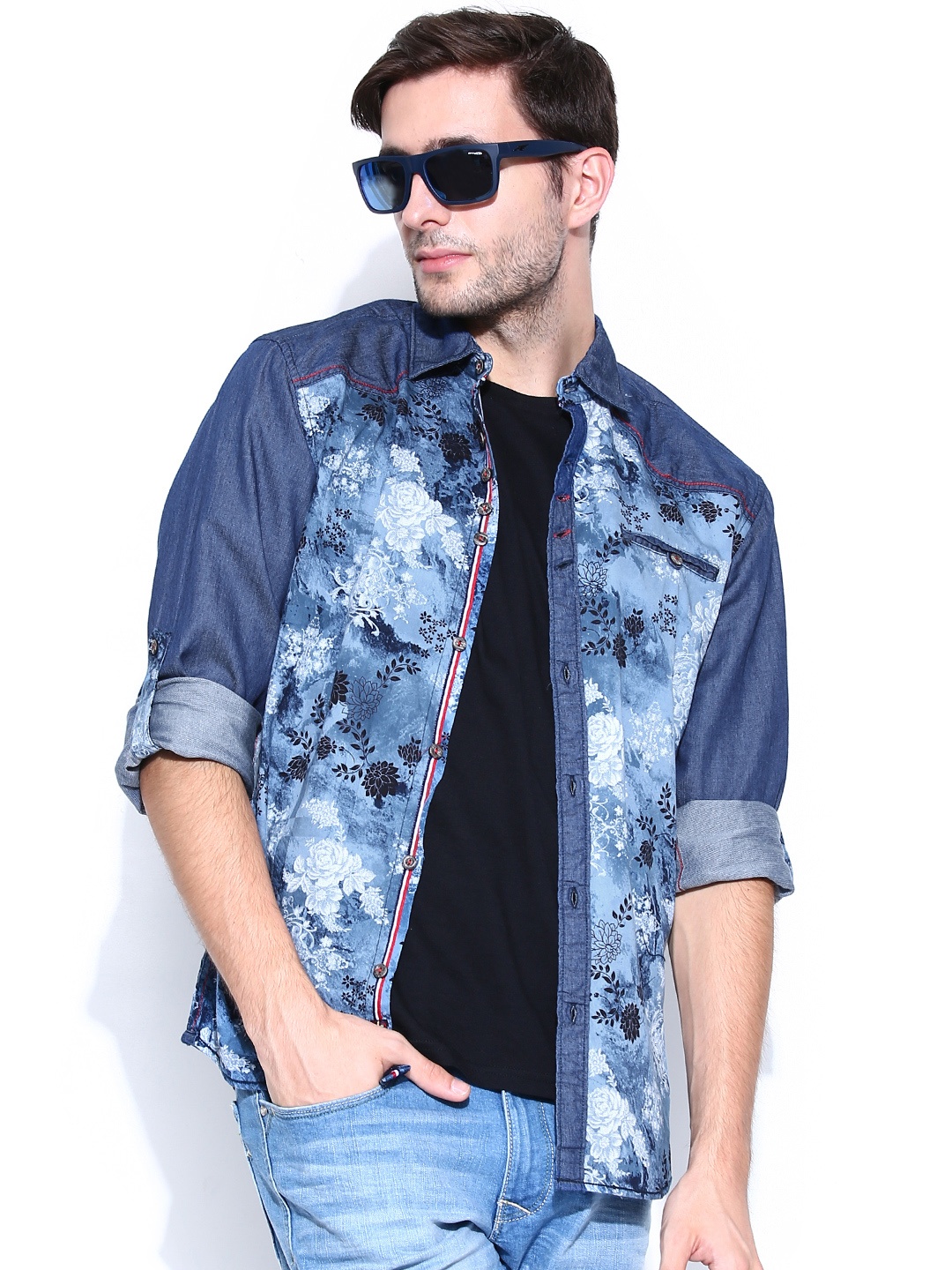 

The Indian Garage Co Men Blue Printed Casual Shirt