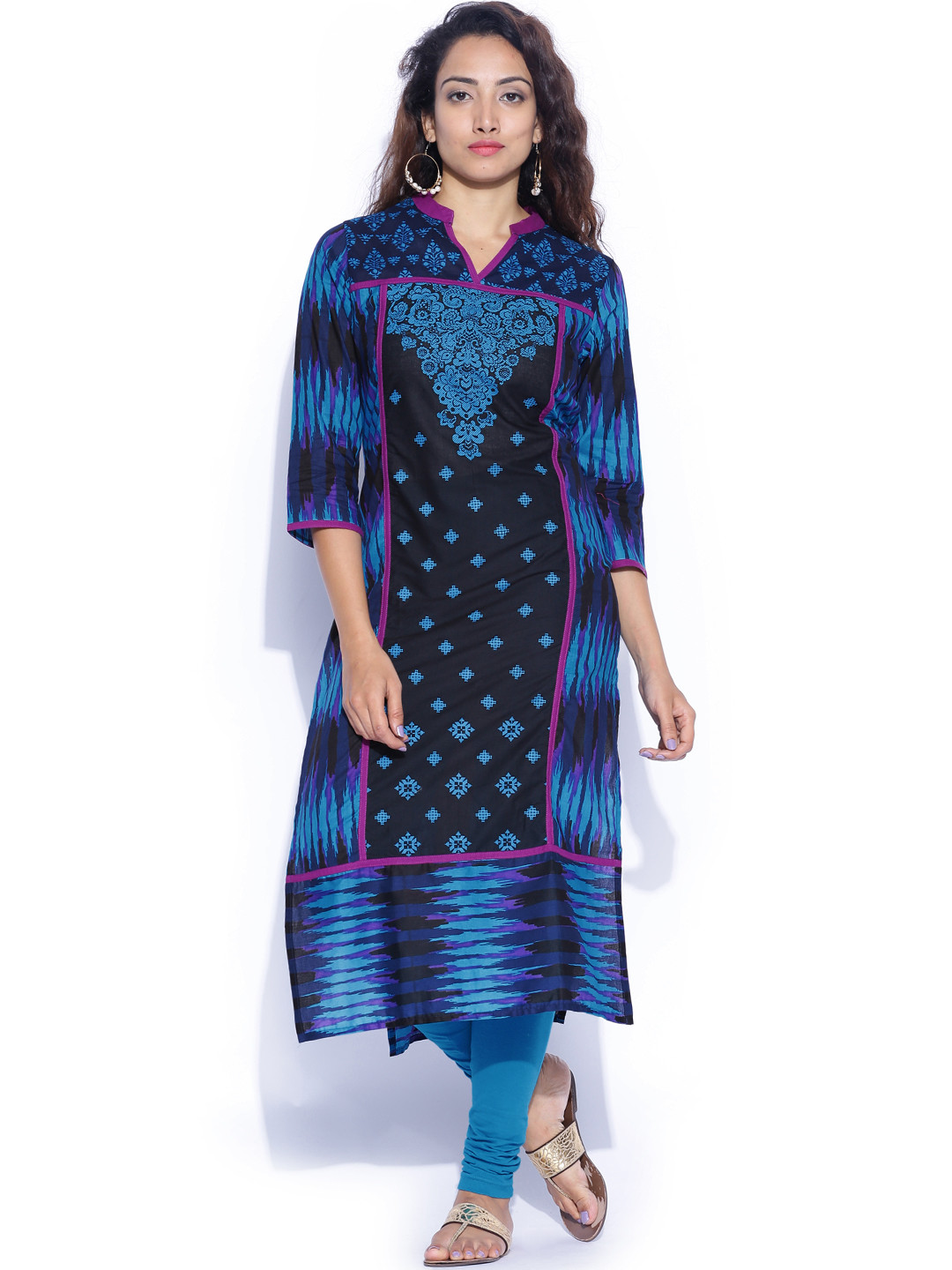 

Vishudh Women Black & Blue Printed Kurta