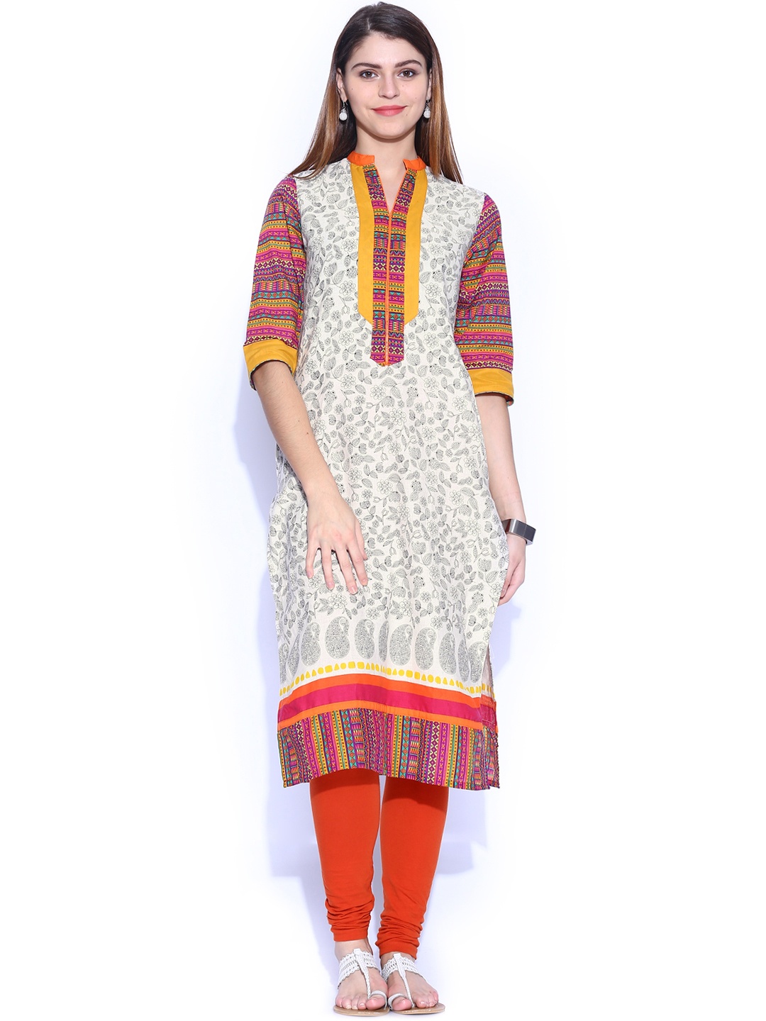 

Vishudh Off-White Printed Kurta