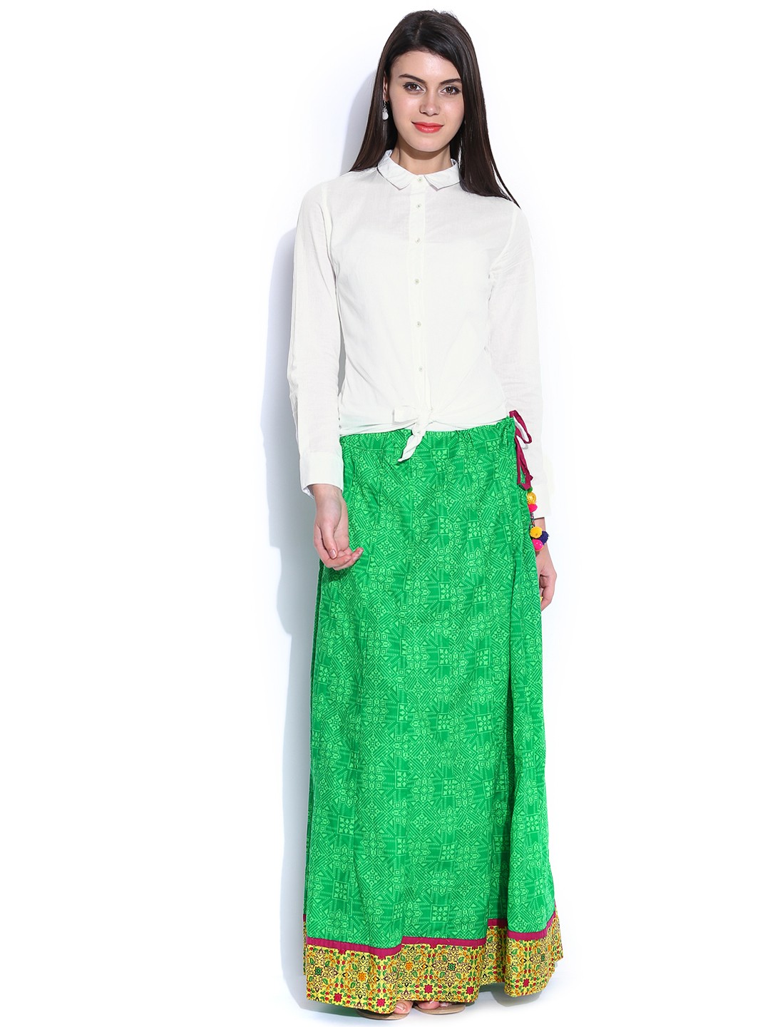 

Vishudh White & Green Shirt with Skirt