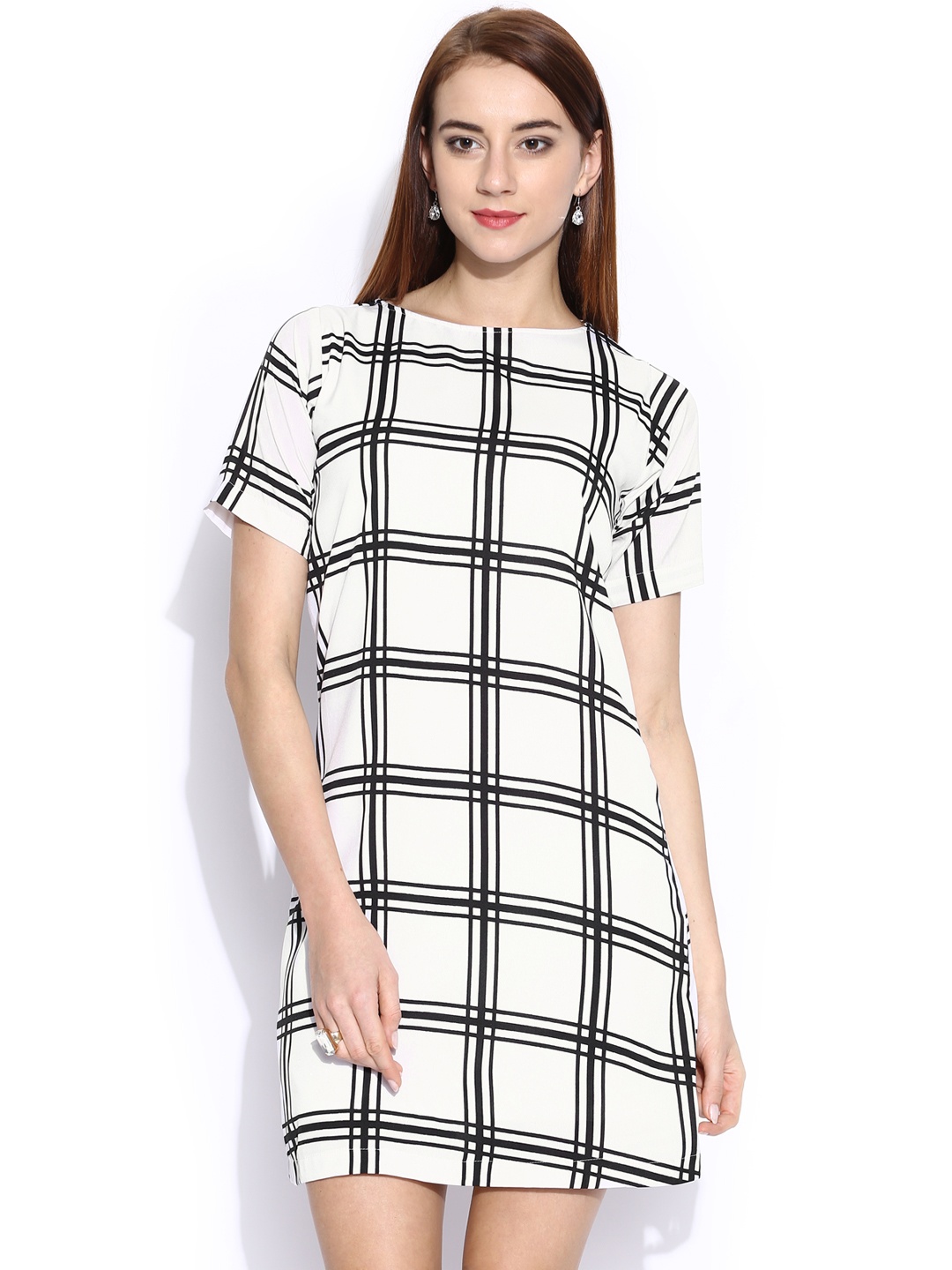 

Miss Chase Off-White Checked Shift Dress