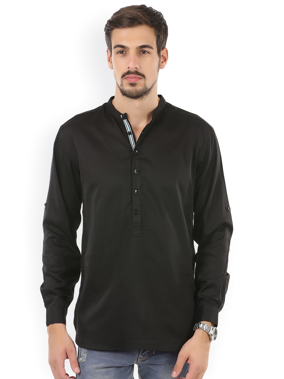 

even Black Short Kurta