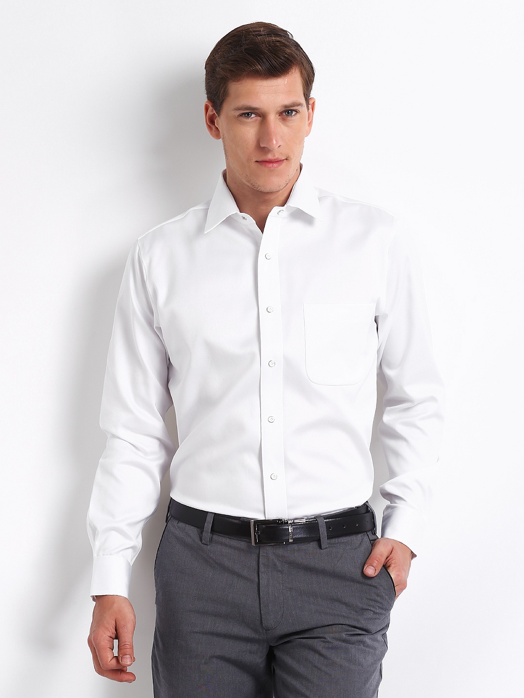 

Arrow Men White Limited Edition SuperLuxe Premium Fit Formal Shirt