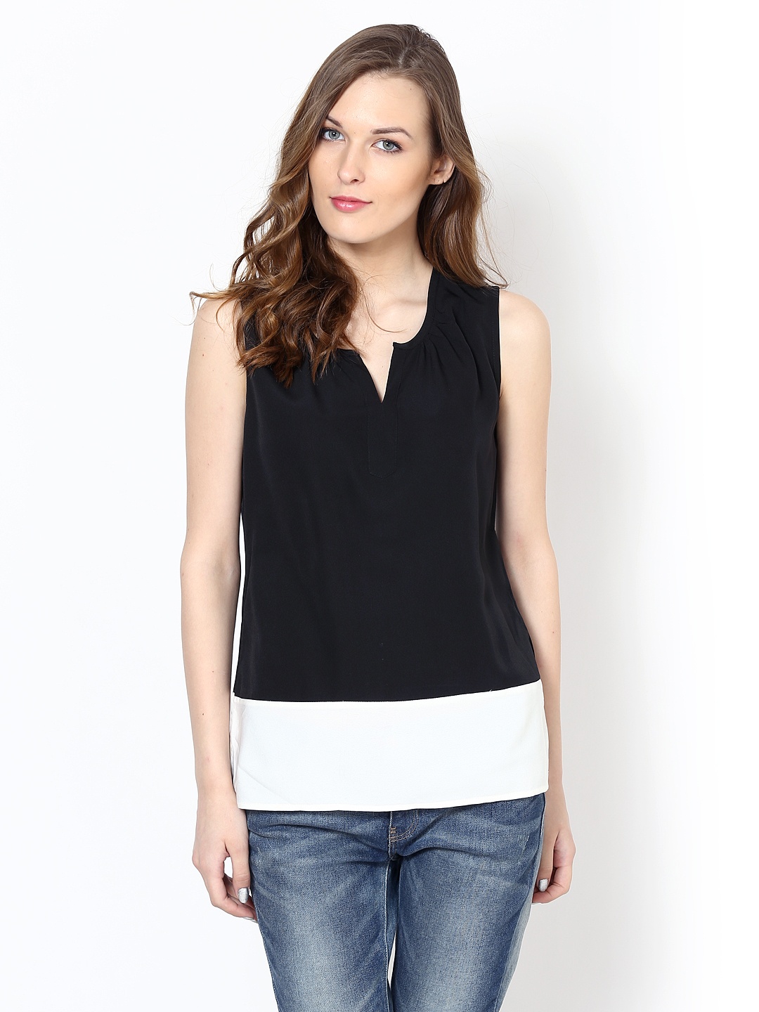 

Harpa Women Black Semiformal Top