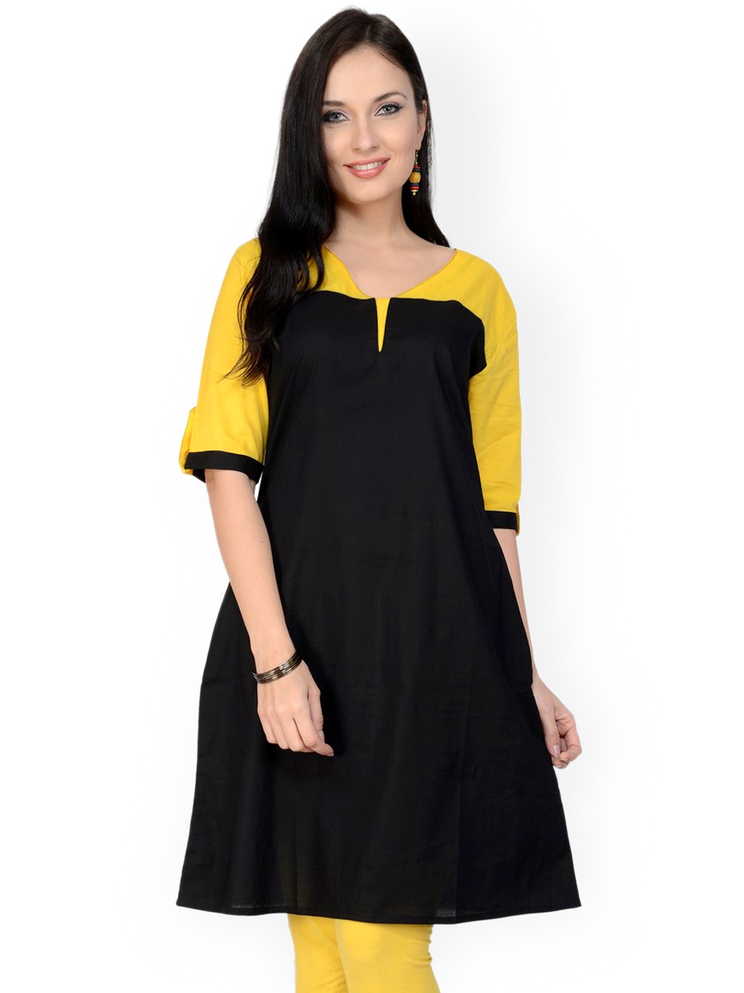 

Pannkh Women Black & Yellow Kurta