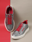 Aeropostale Men Contrast Sole Sneakers