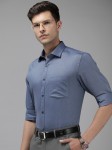 Park Avenue Slim Fit Textured Formal Shirt