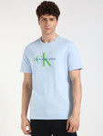 Upto 70% Off On Calvin Klein Clothing.