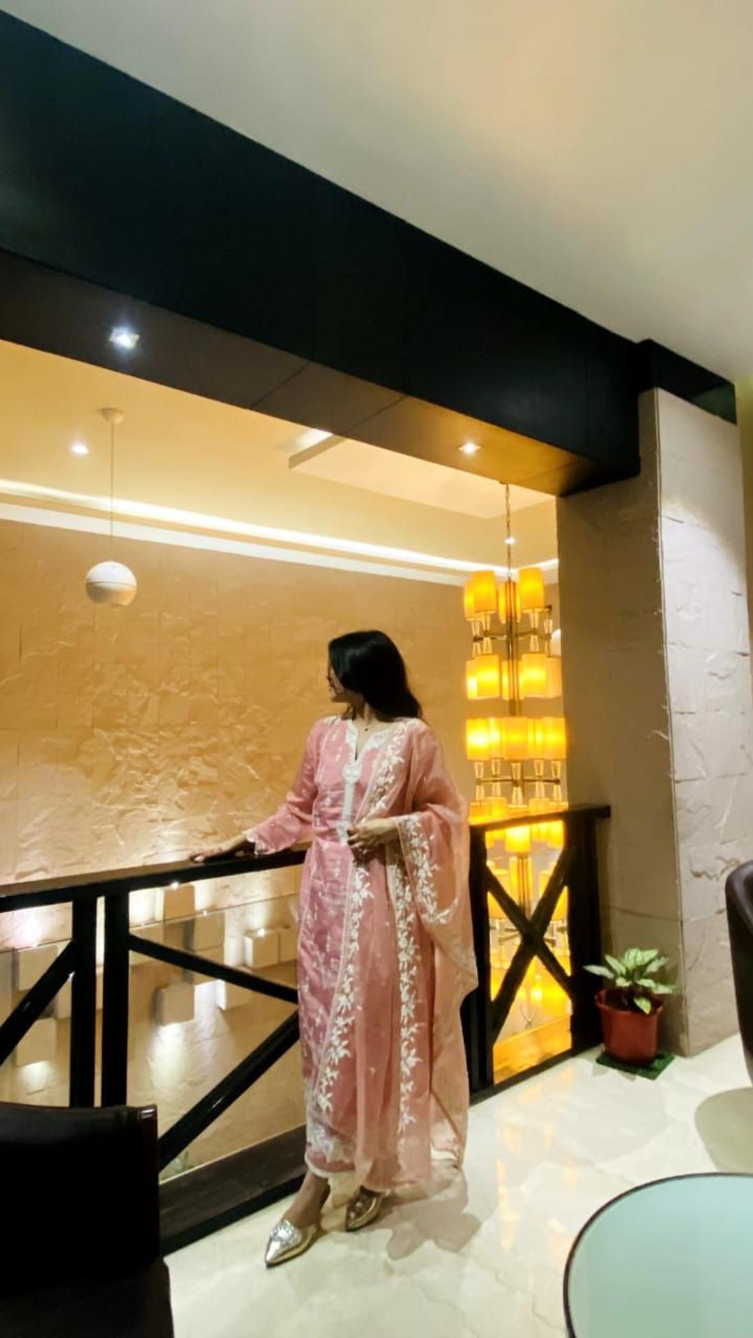 Customer Review Image