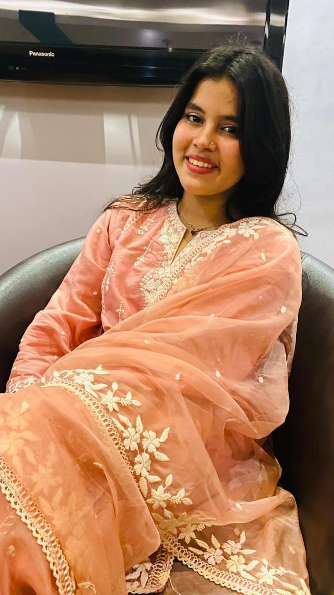 Customer Review Image
