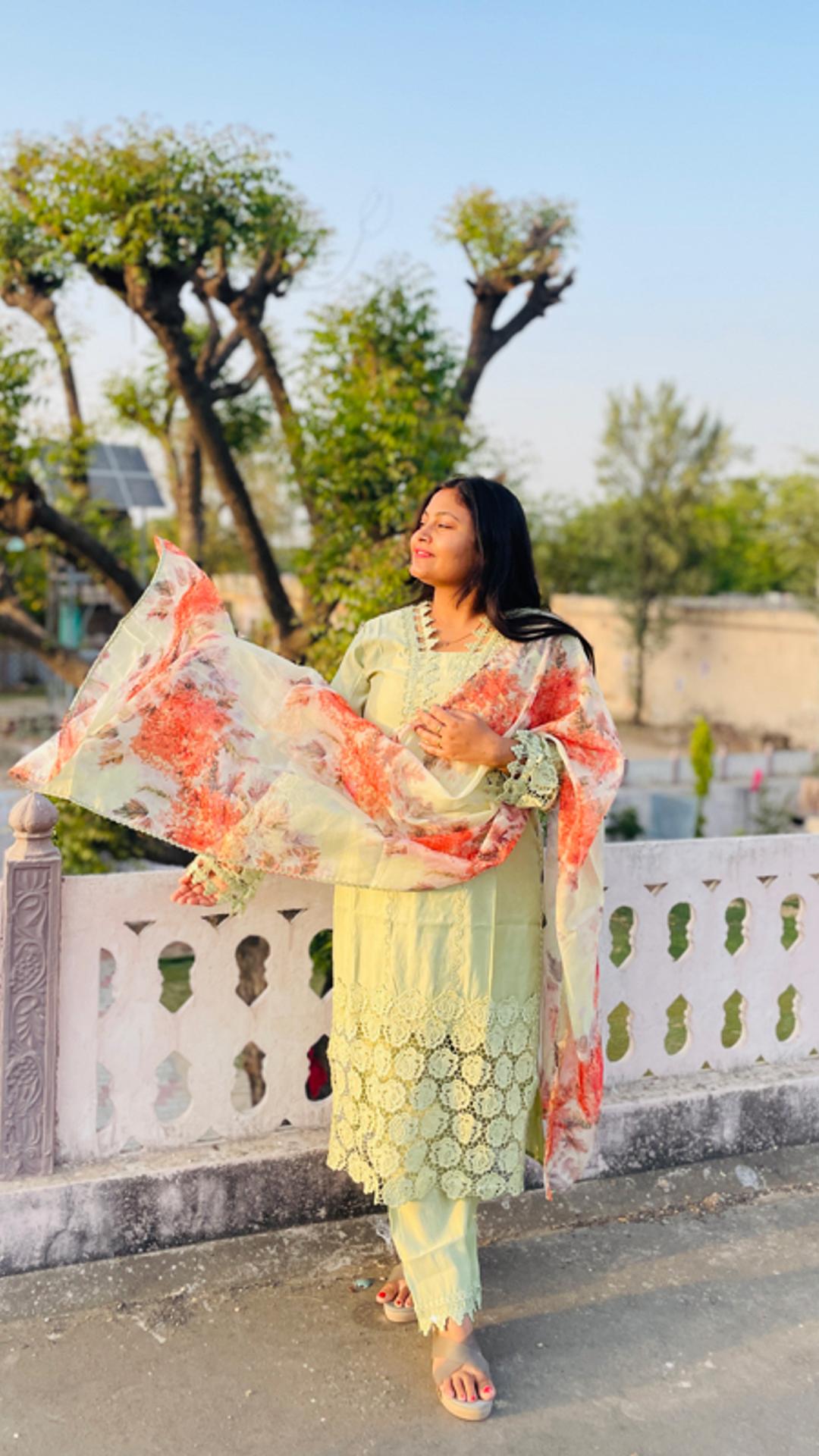 Customer Review Image