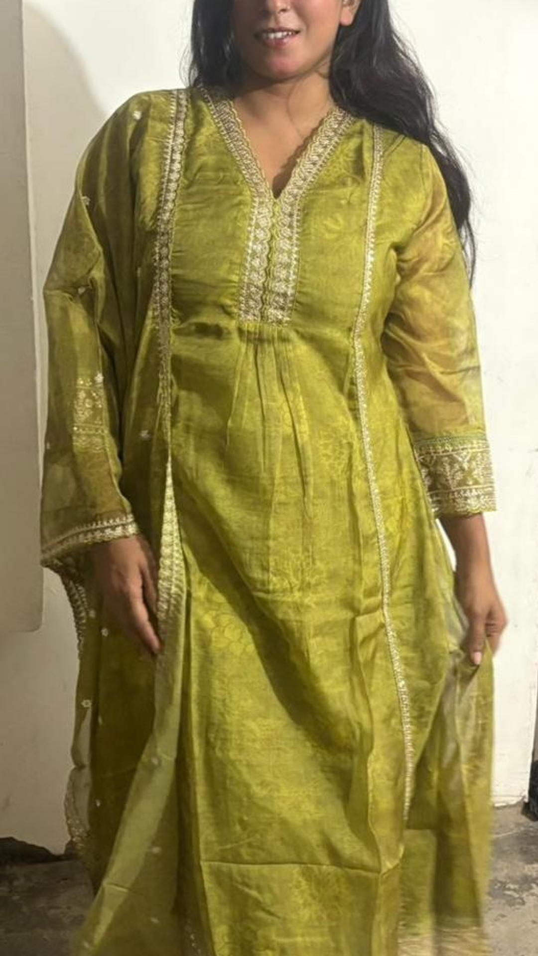 Customer Review Image