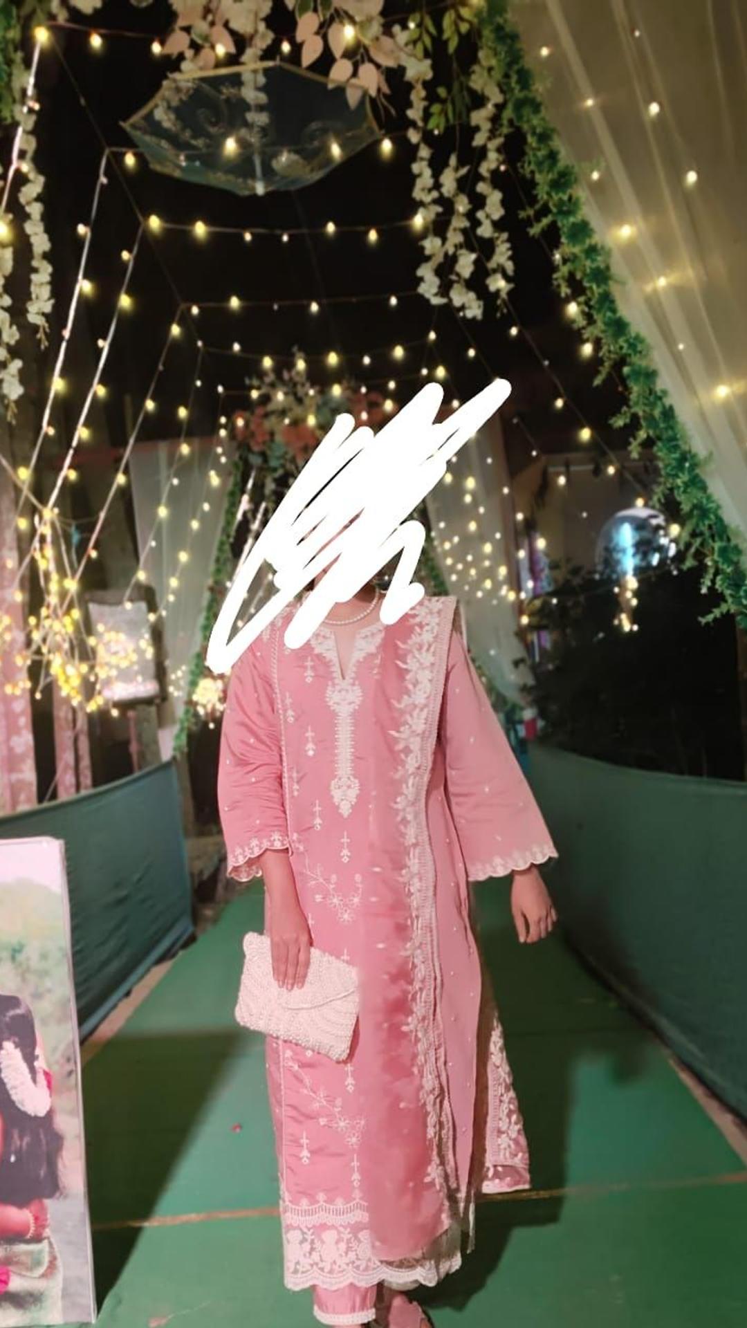Customer Review Image