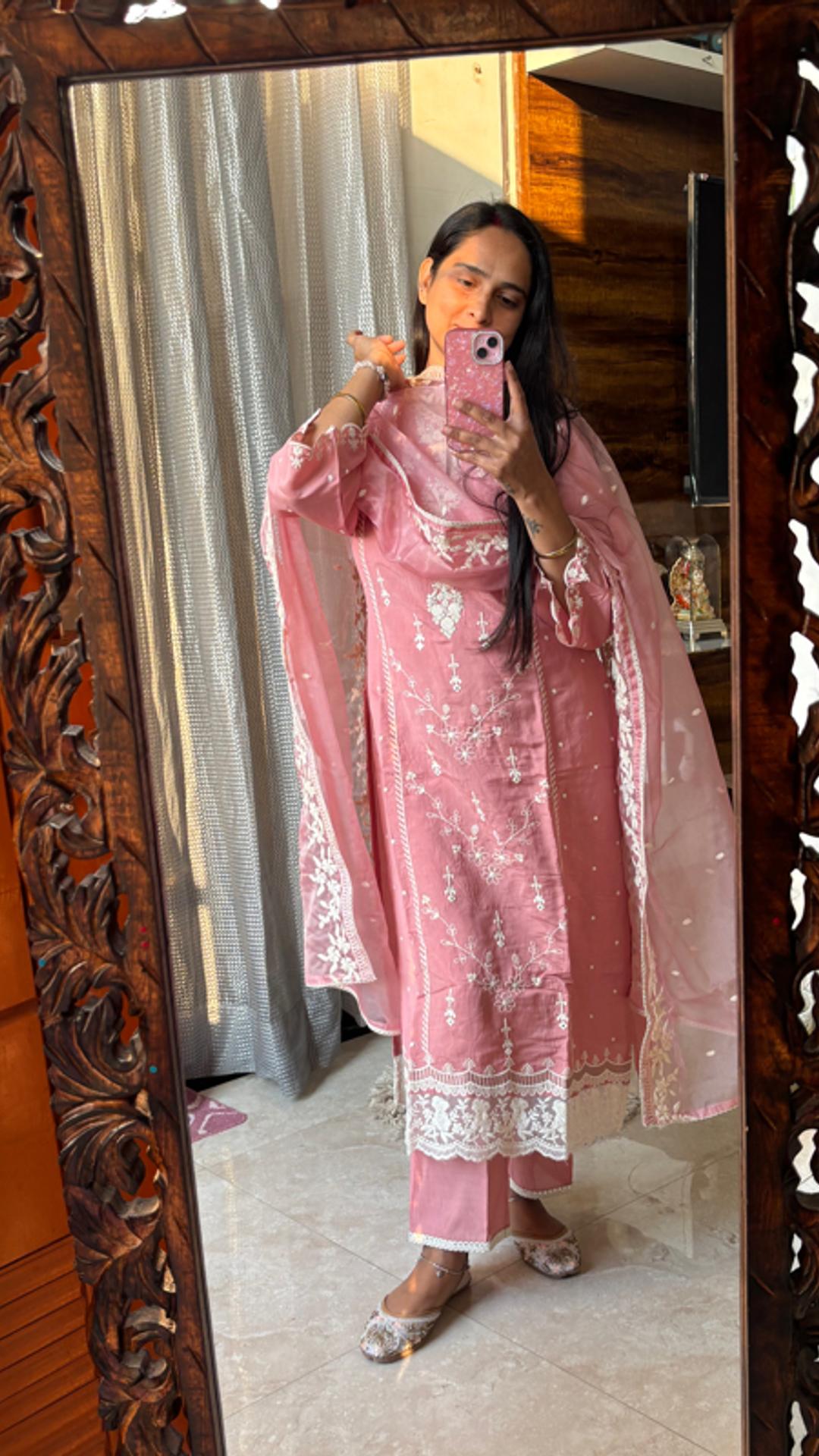 Customer Review Image