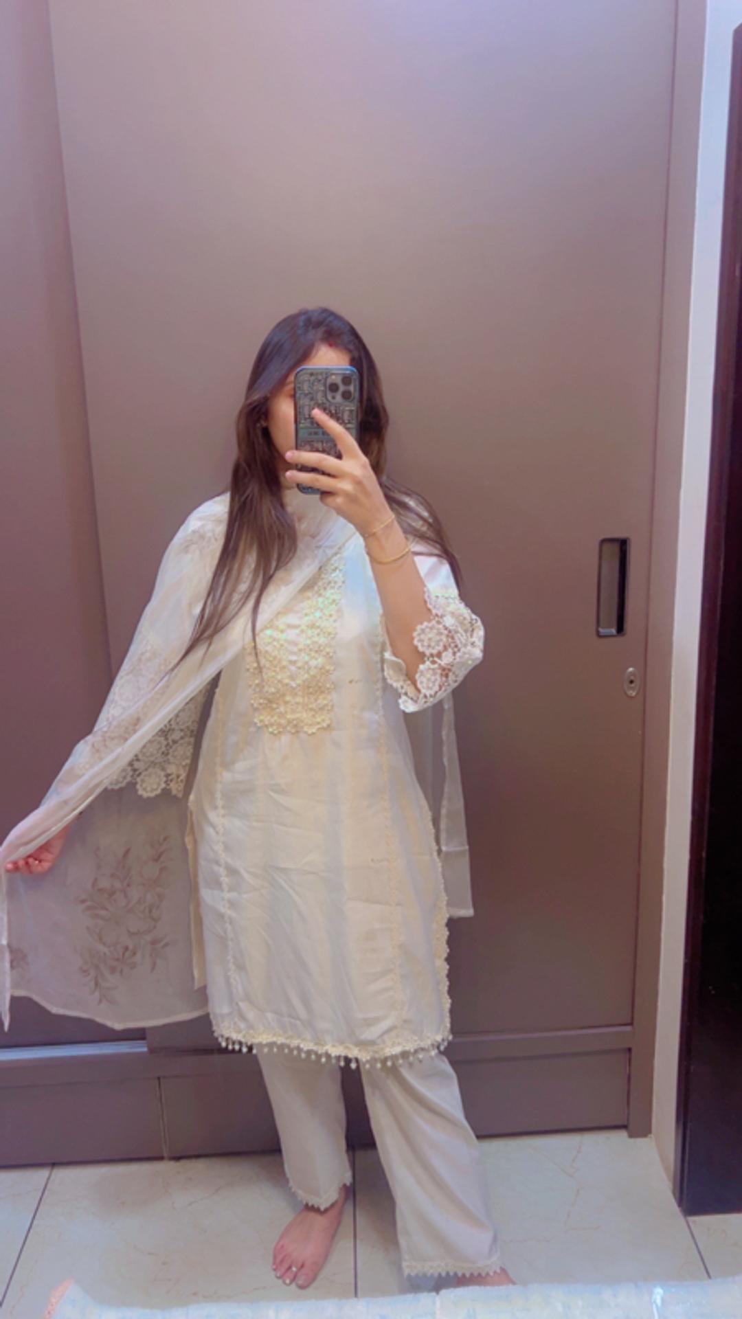 Customer Review Image