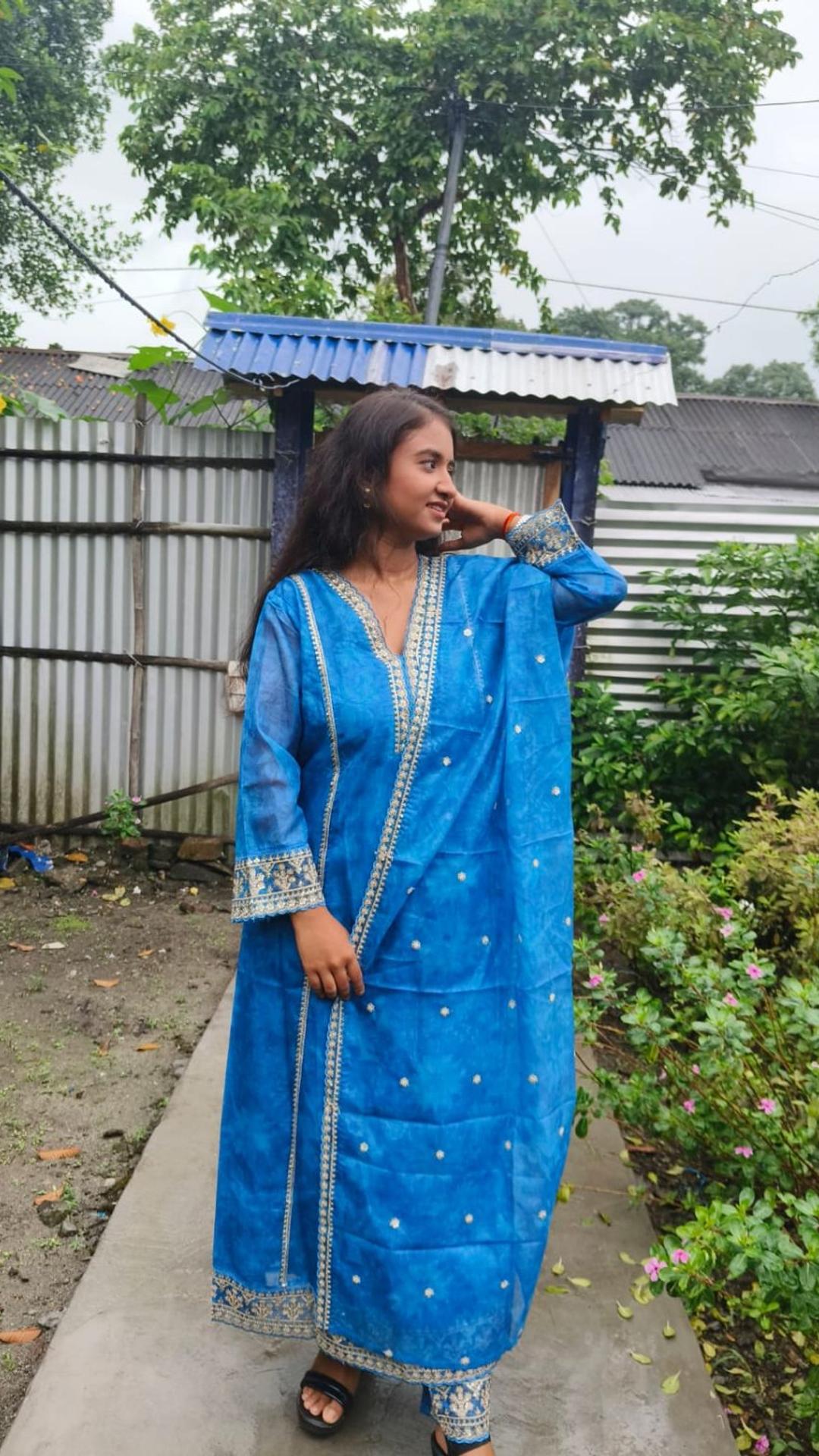 Customer Review Image