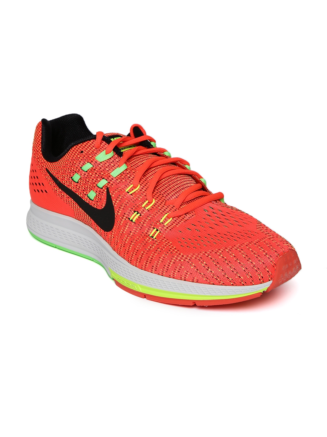nike sneakers for men myntra