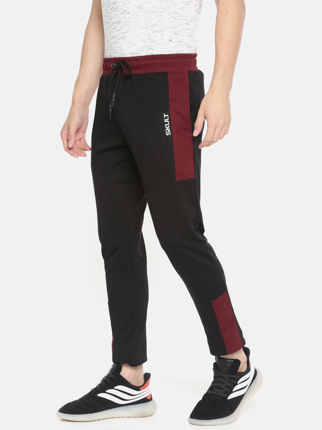 skult by shahid kapoor track pants