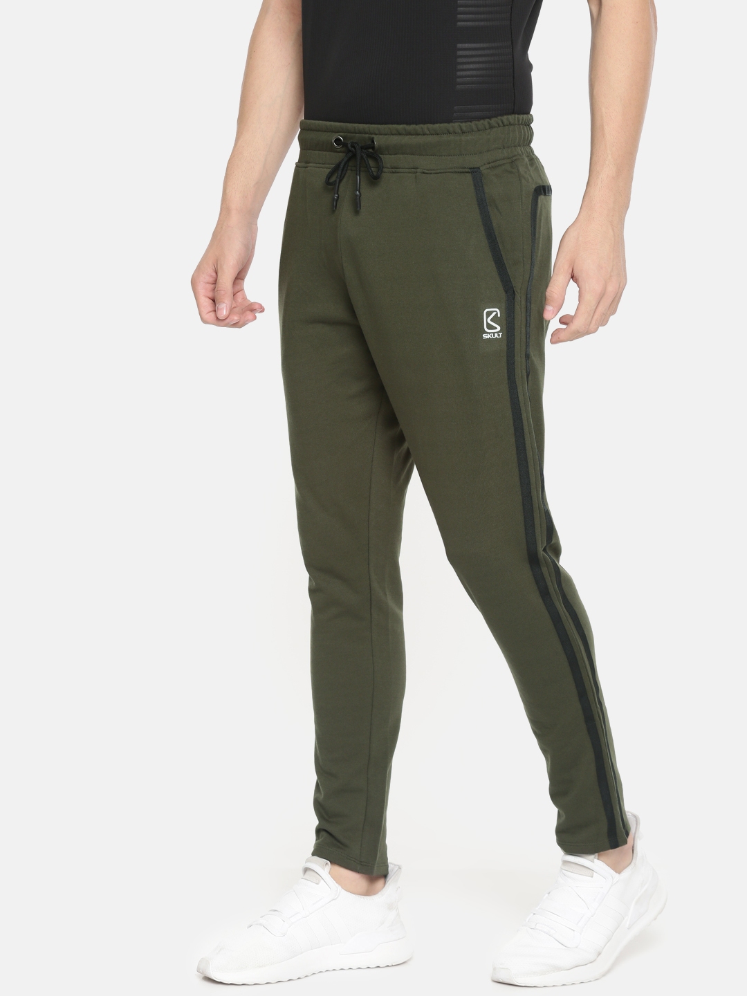 skult by shahid kapoor track pants