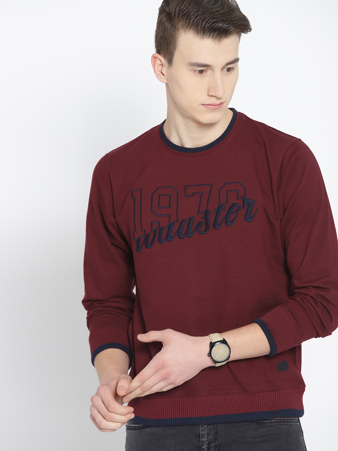 Roadster maroon sweatshirt online