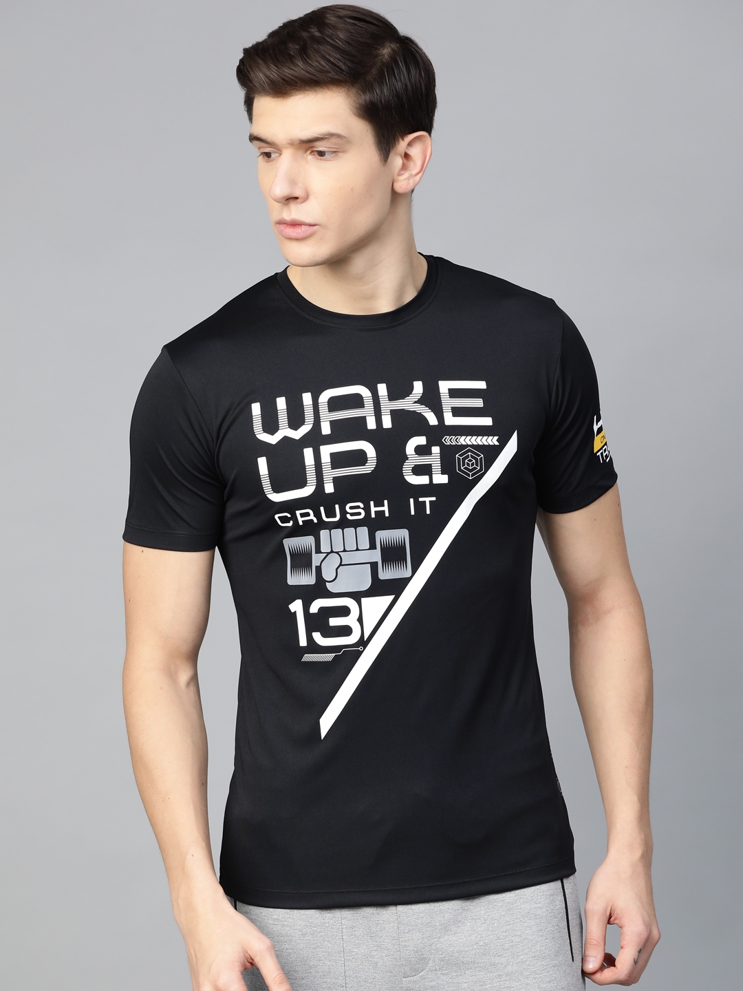 hrithik t shirt in war