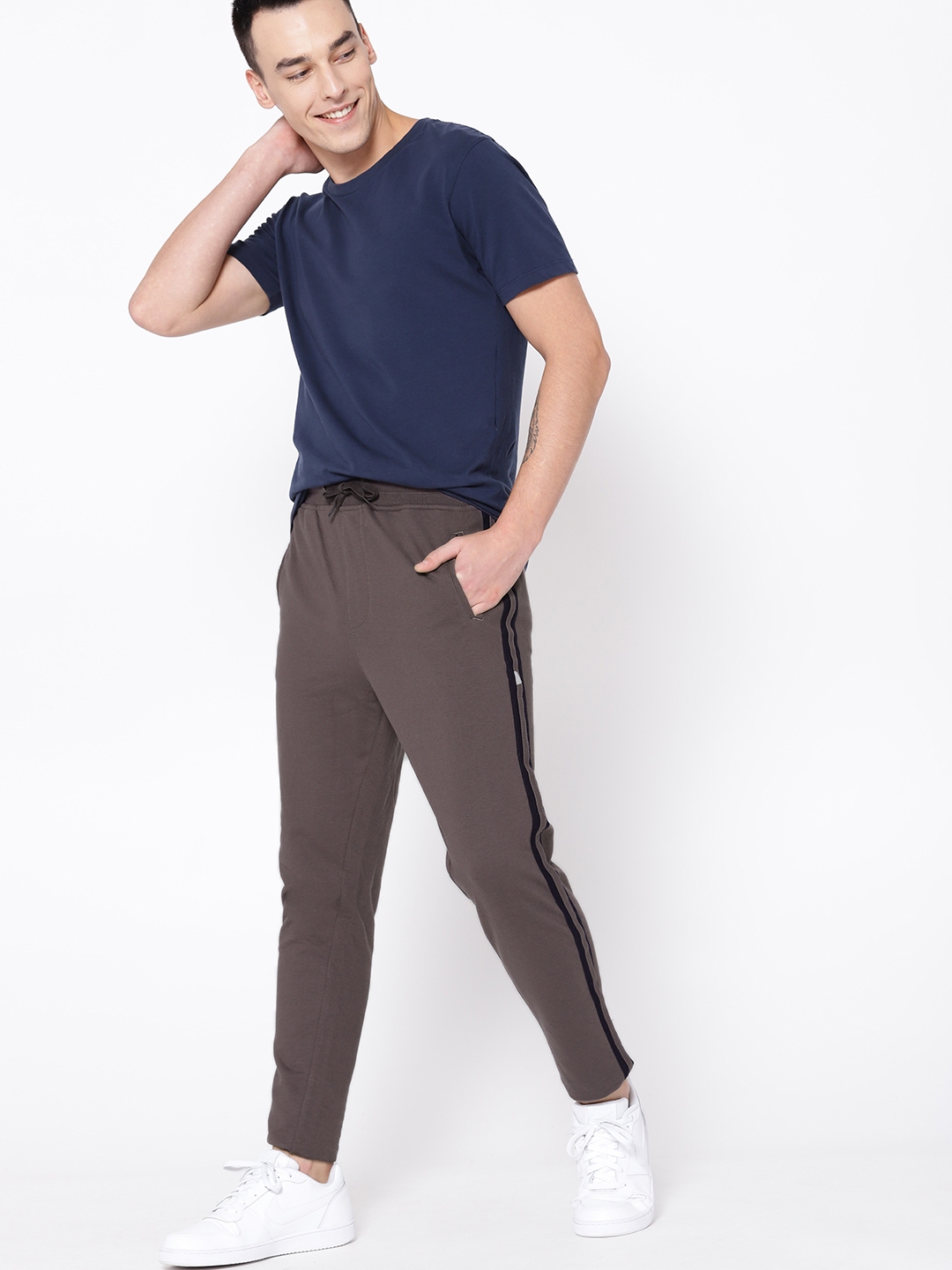 mast and harbour track pants